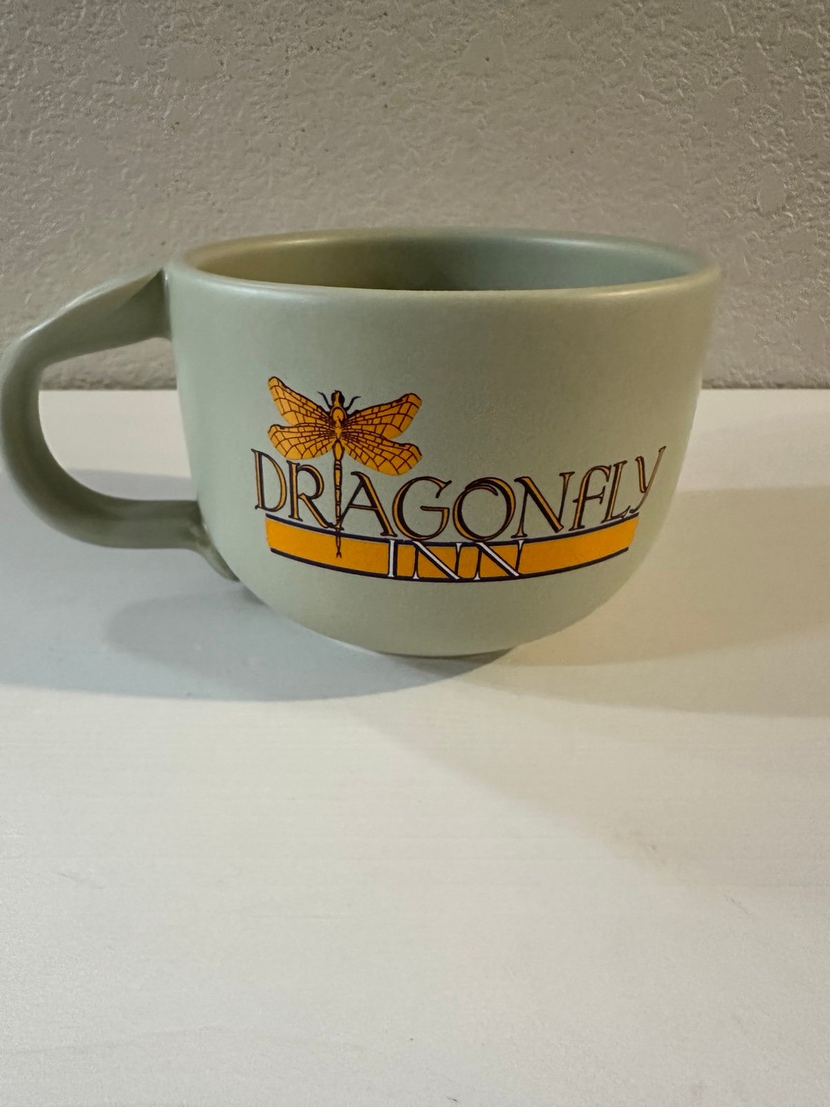 Dragonfly Inn Gilmore Girls Large Ceramic Light Green Coffee Mug/Cup - 20oz - detail