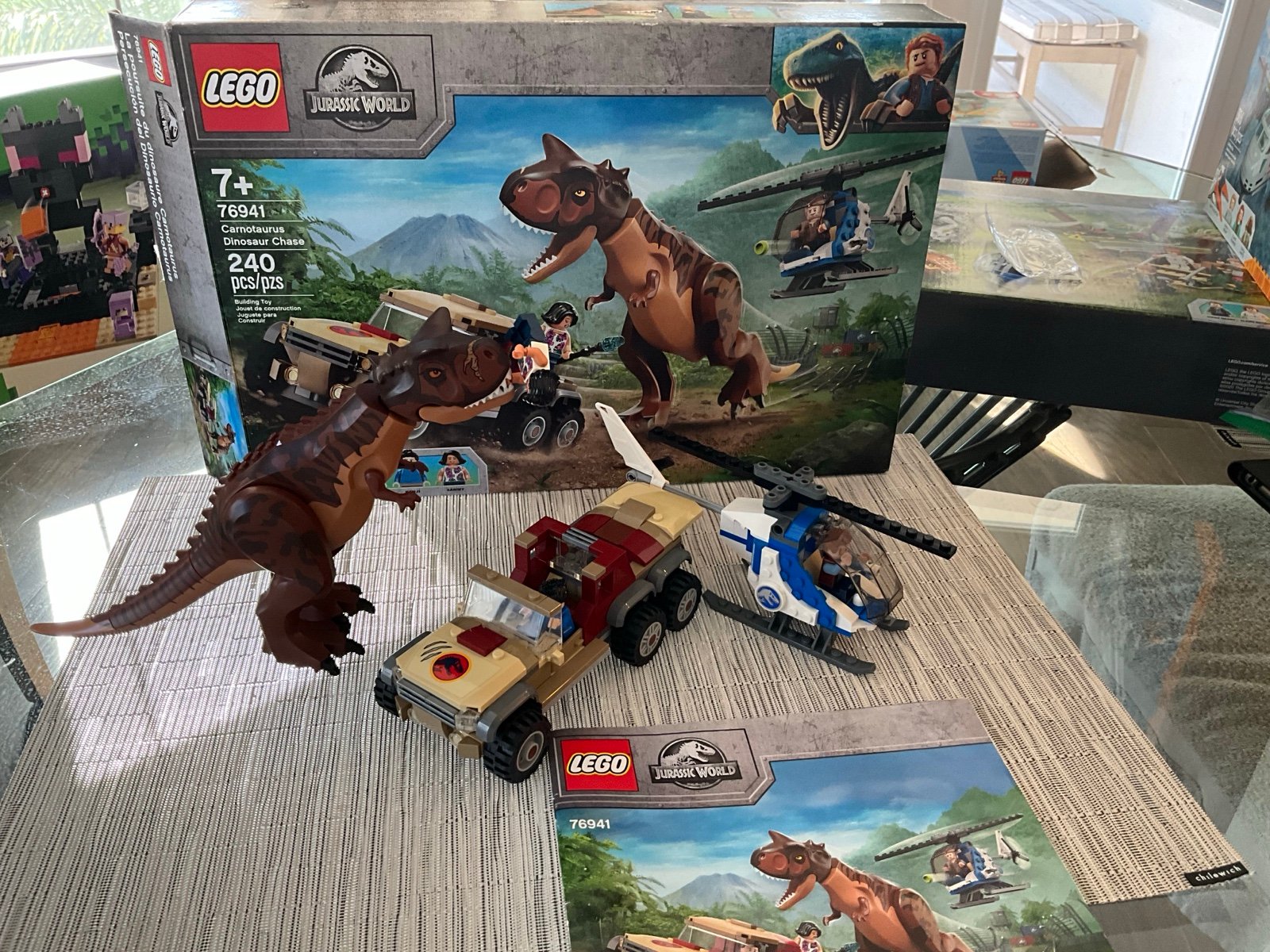 Jurassic World Carnotaurus Dinosaur Chase Lego Set