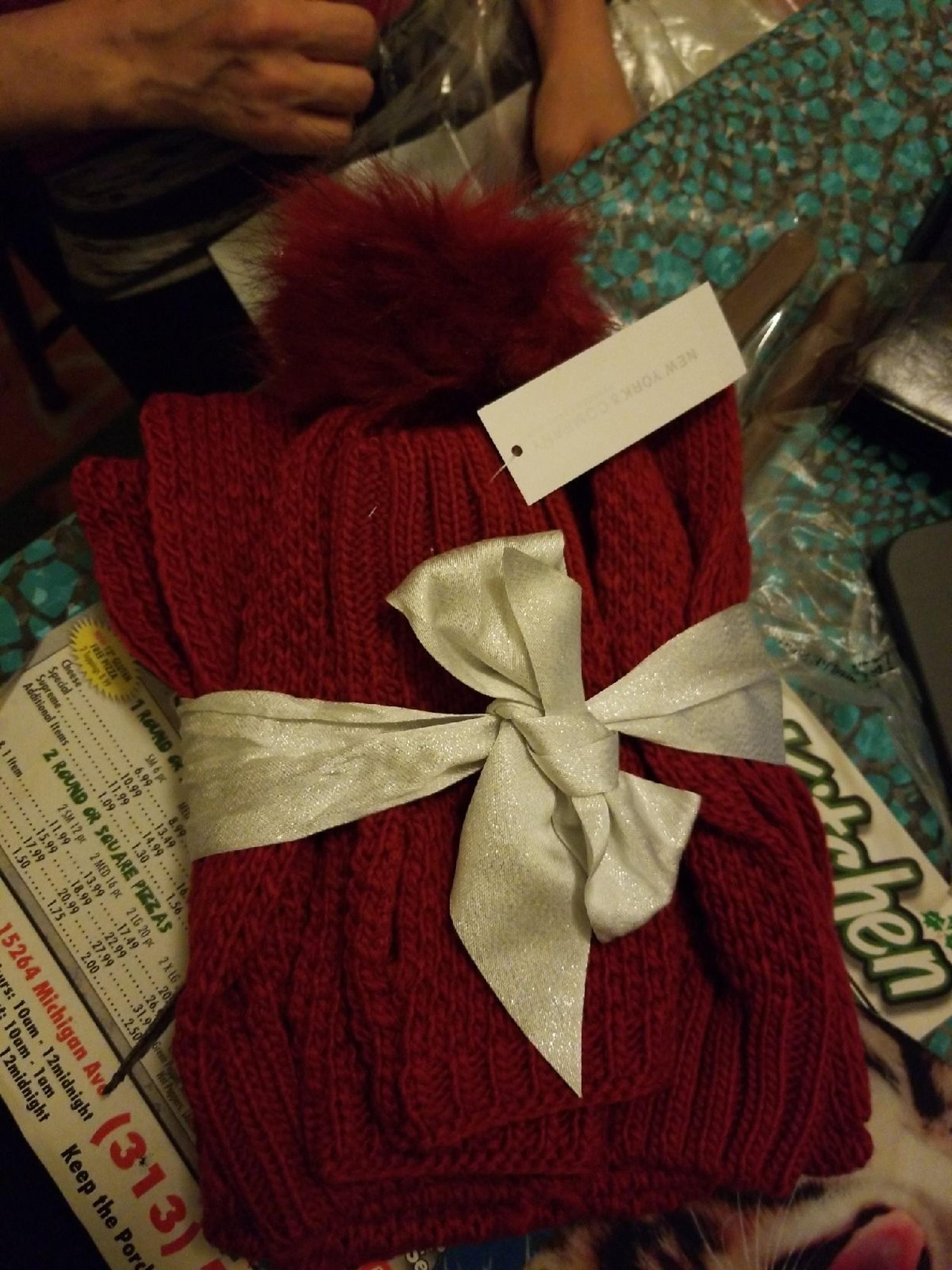 scarf set with hat and gloves