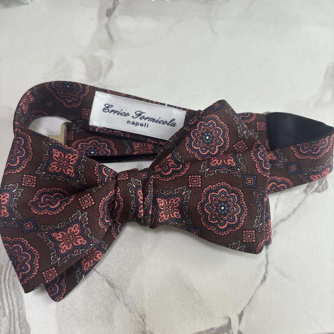 Ermanno Terniola Bow Tie Red and Black Treat Dressing