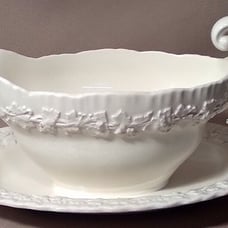 Wedgwood Queensware Cream Color on Cream Shell Gravy Sauce Boat PERFECT!