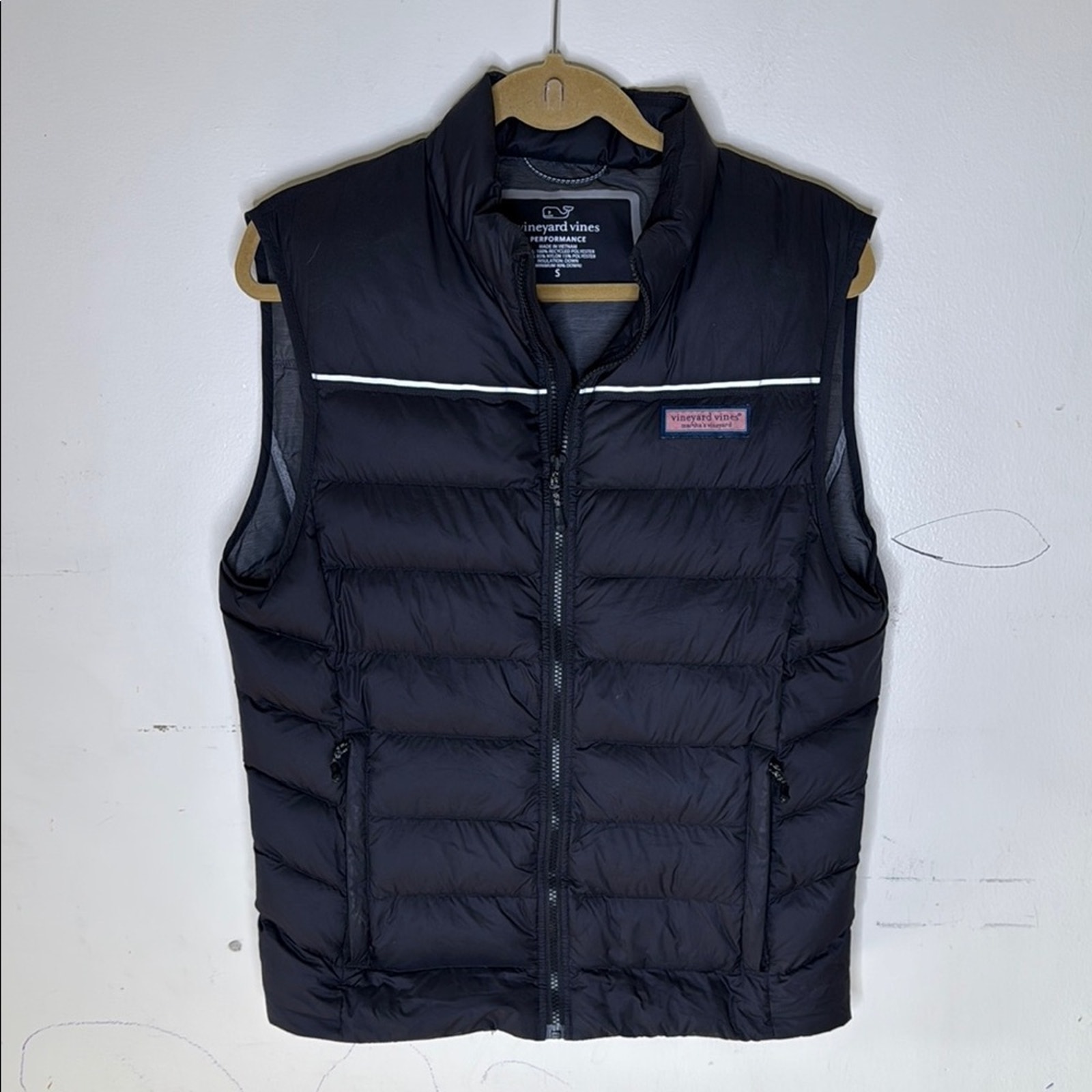 Vineyard Vines Men's Black Down Filled Quilted Puffer Vest Size Small