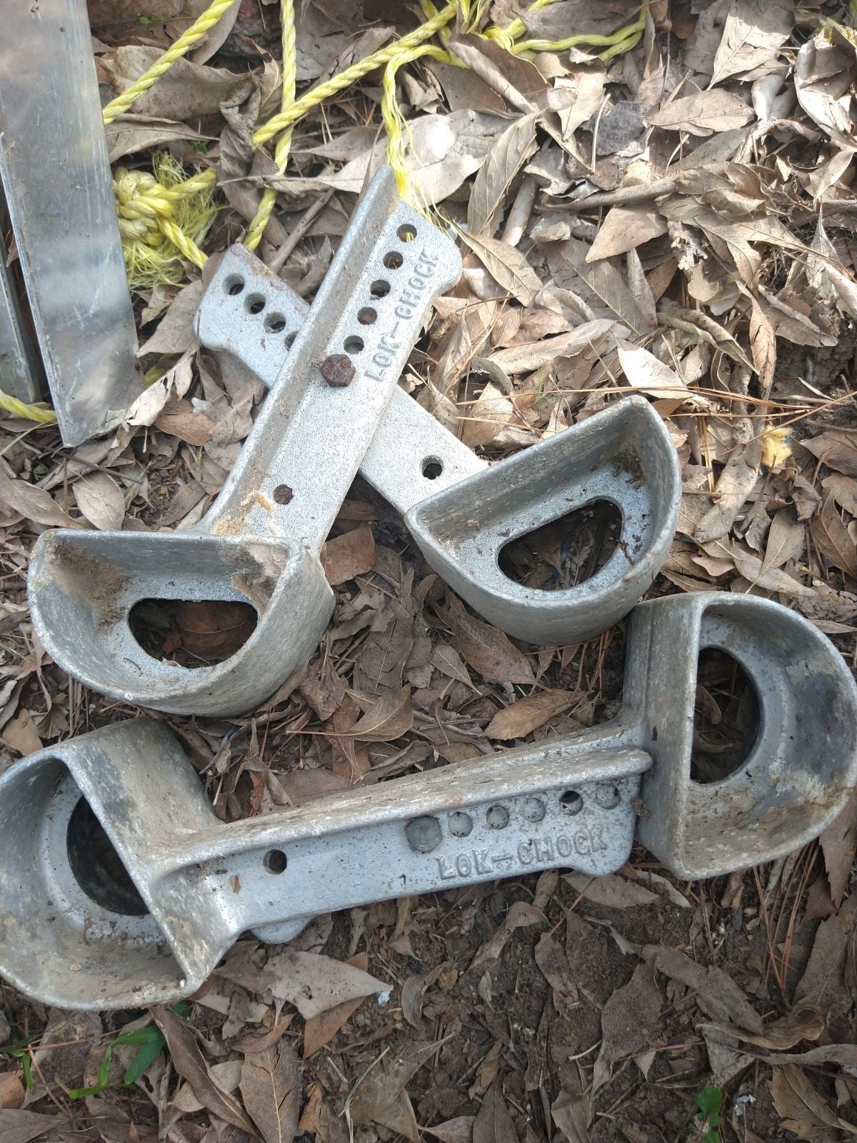 Aluminum lol chocks. 2 aluminum alloychucks