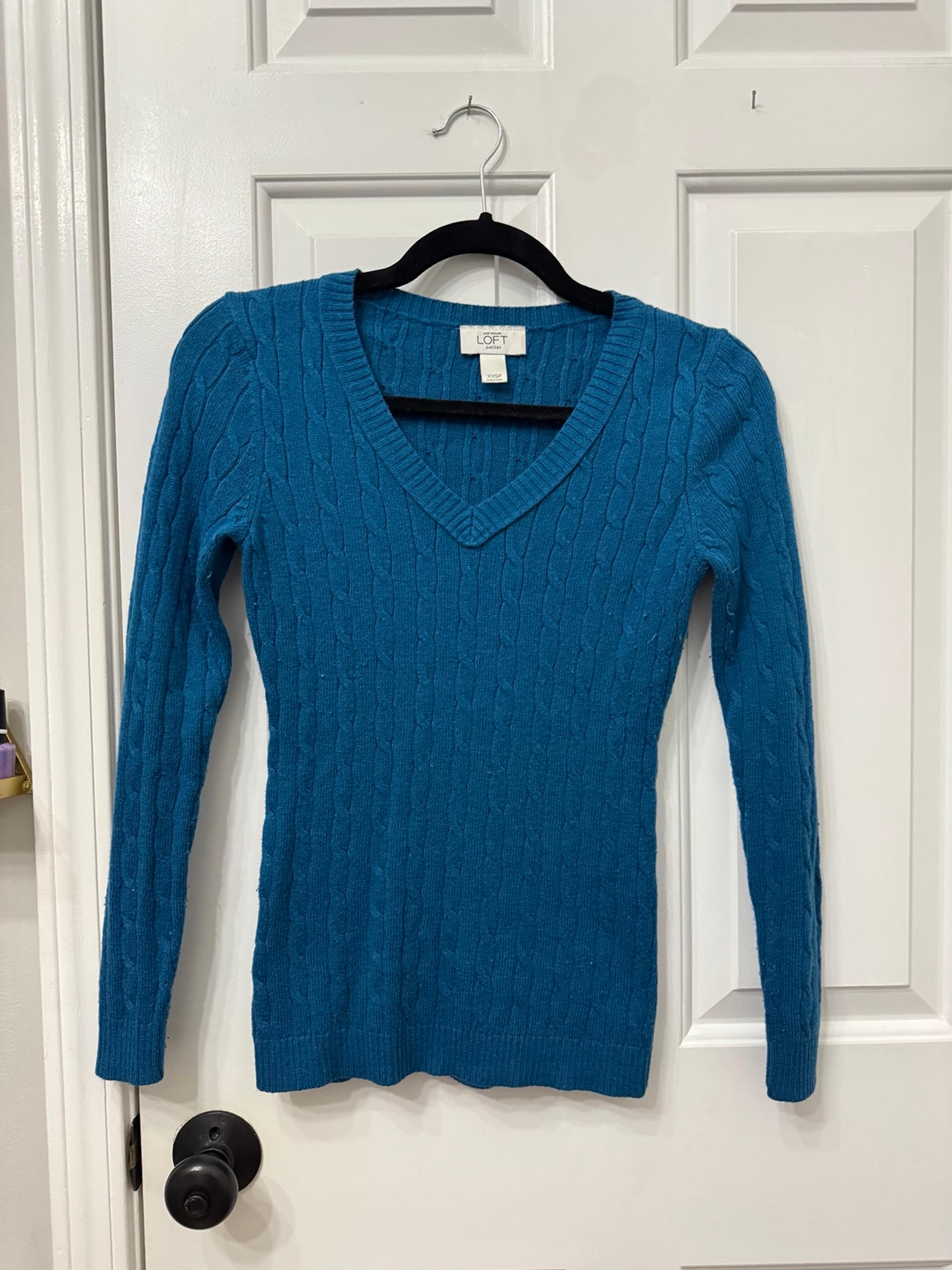 Loft Women's Blue Cable Knit Sweater XXS Petite