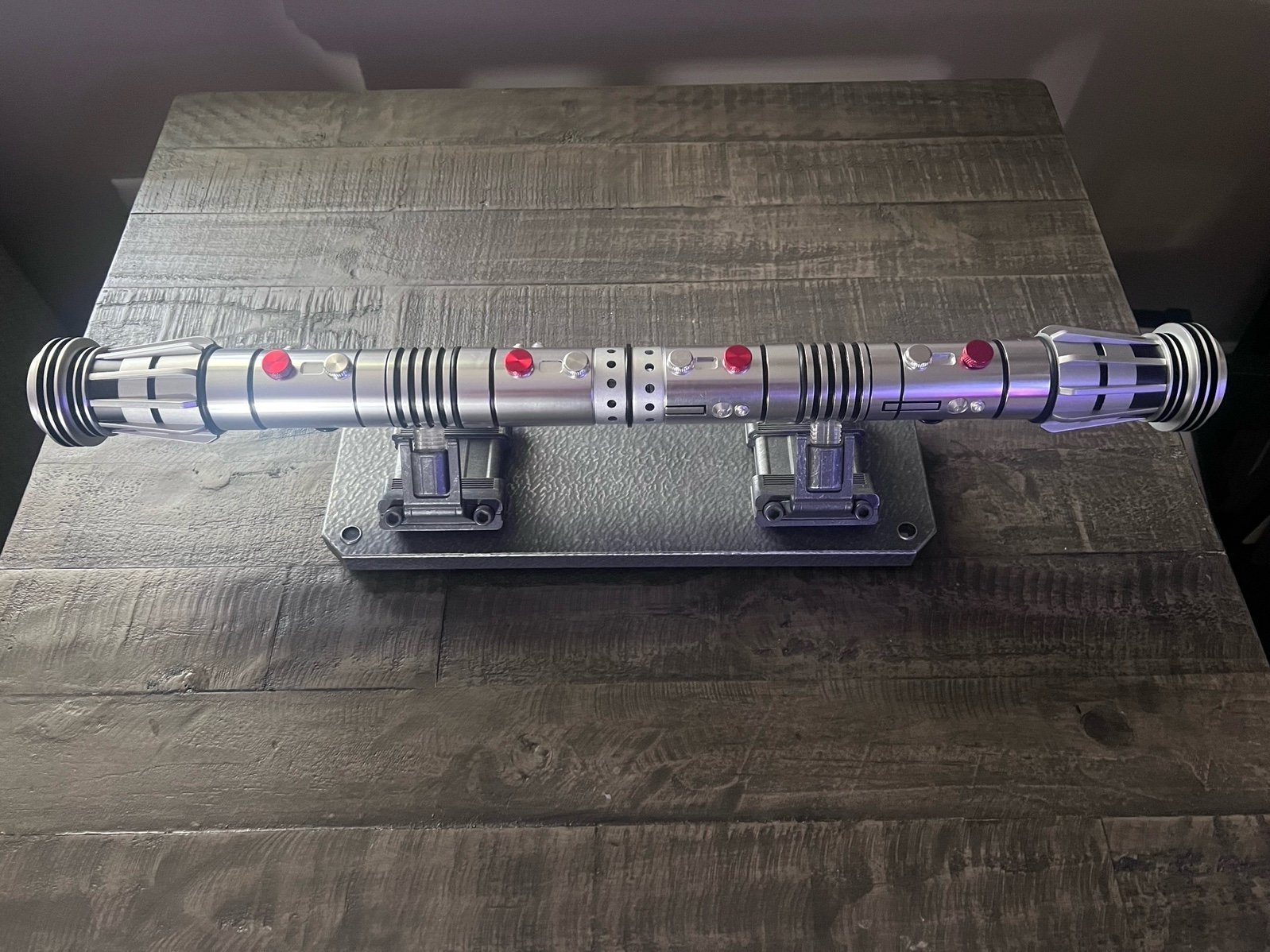 Galaxy's Edge Star Wars Legacy Lightsaber - Darth Maul