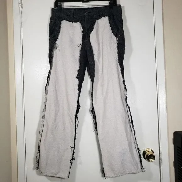 Slim Straight Ripped Distressed Jeans Size 30/32