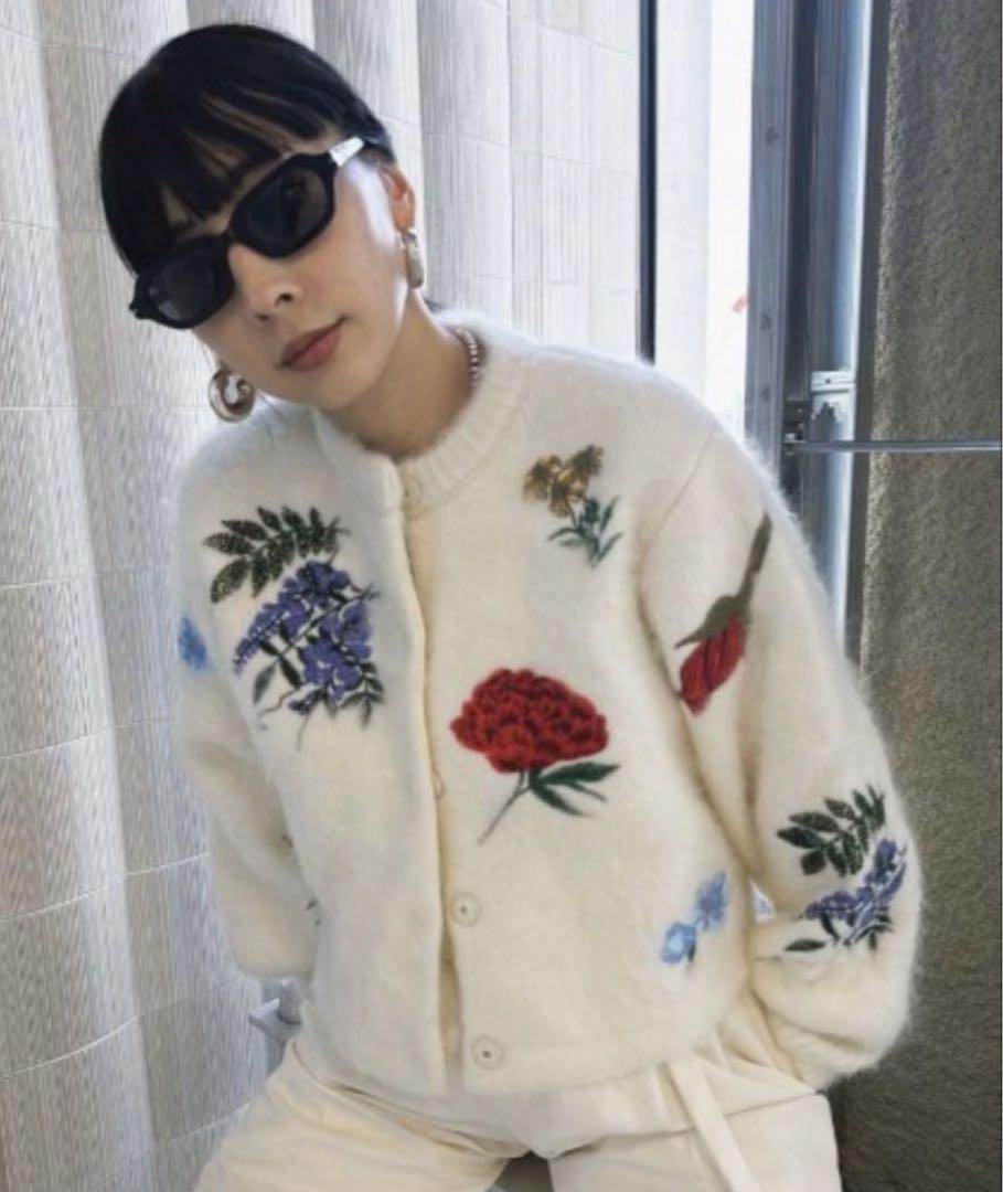 Ameri◇AMANDA MOHAIR KNIT TOP White