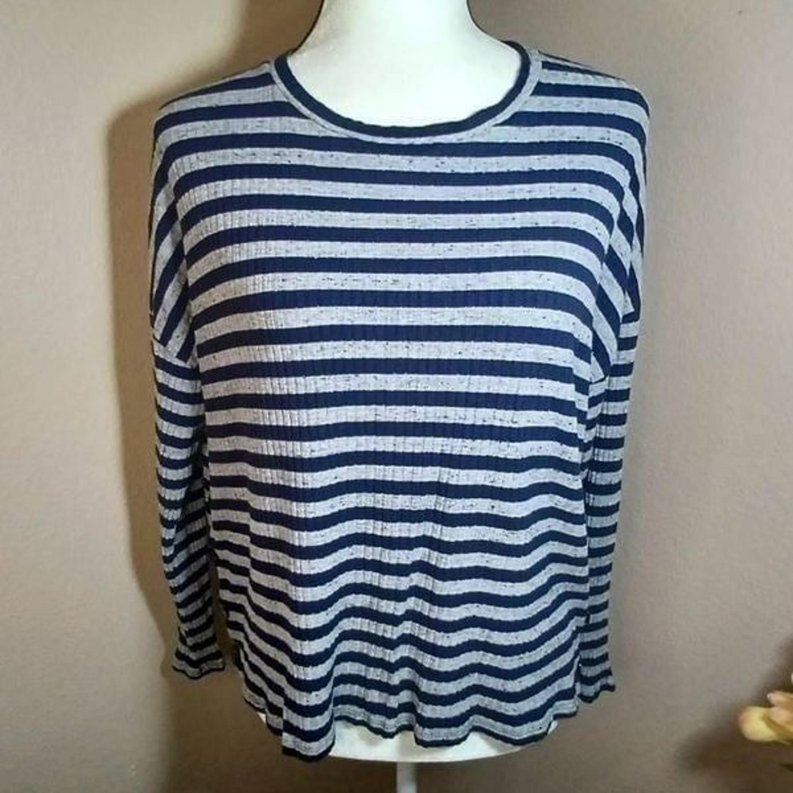 Three dots long sleeve blouse Size M