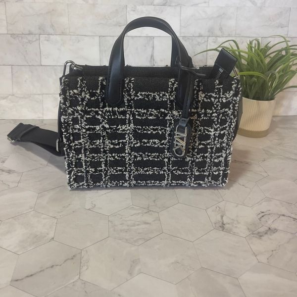 Michael Kors Gigi Small EW Messenger Black Denim