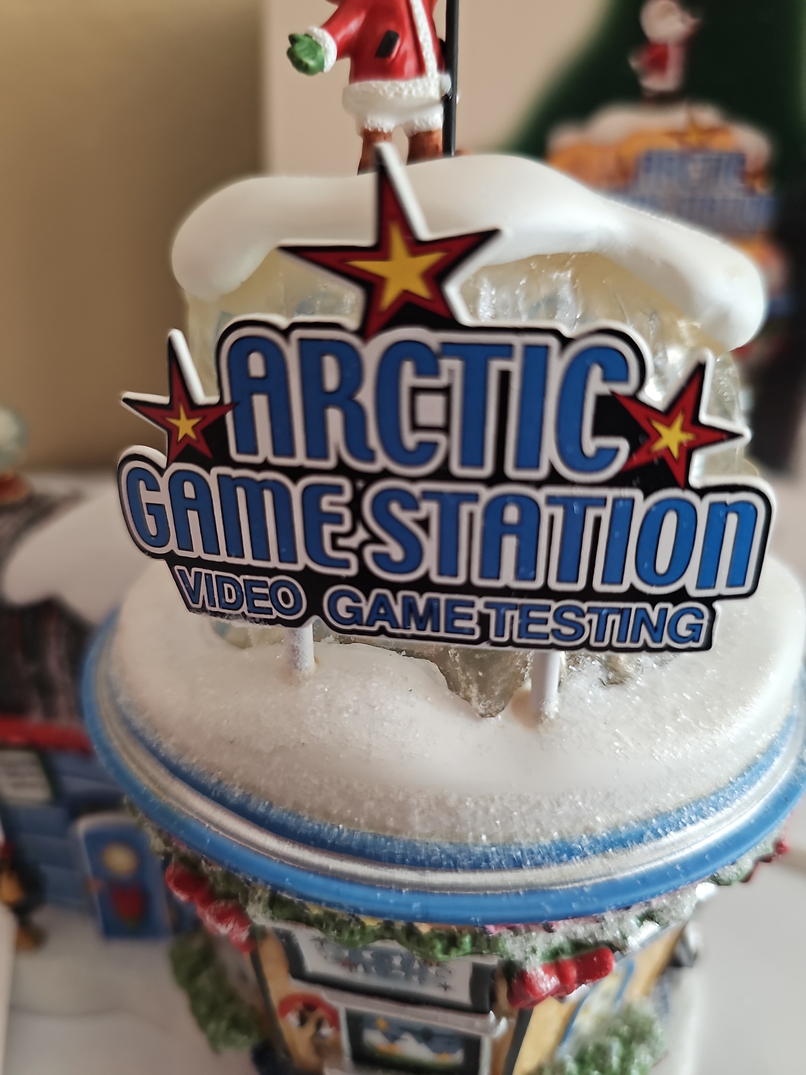 Dept 56 Arctic Game Station Elf Land North Pole Series Retired