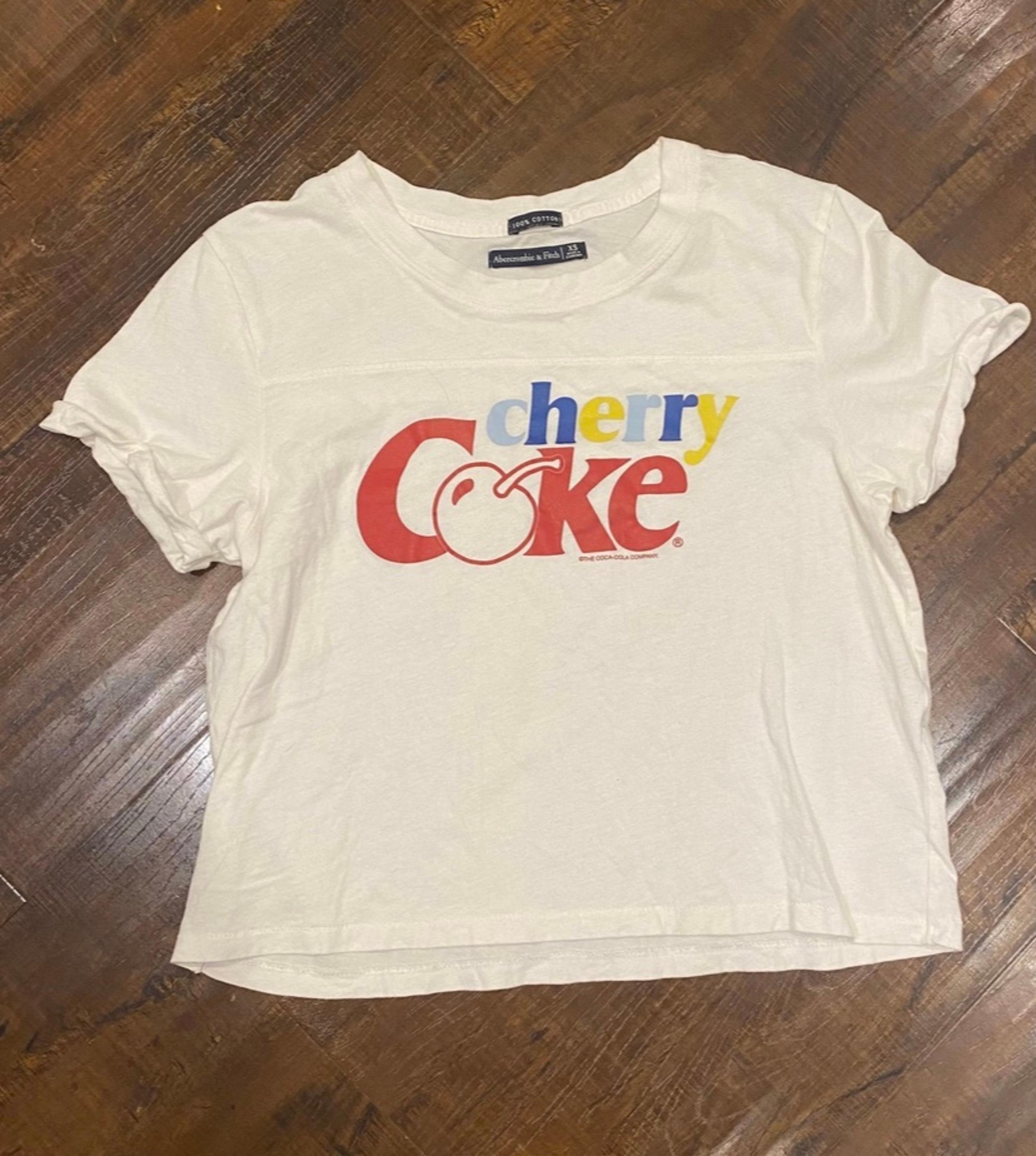 Abercrombie & Fitch Cherry Coke graphic white t-shirt top size xs extra small