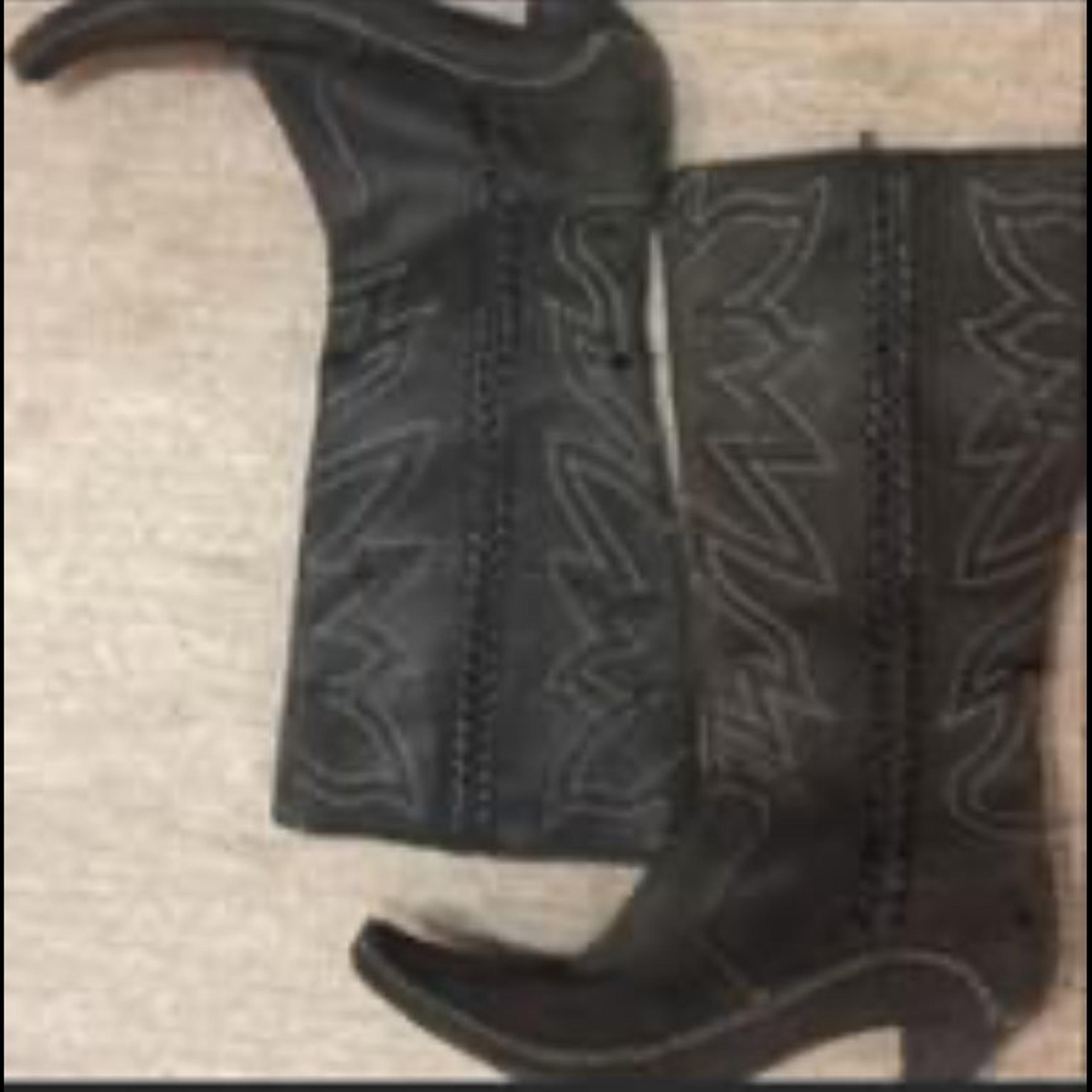 Women’s Indigo Brand Sz 5.5 Cowboy Boots. Zipper side w/stitching