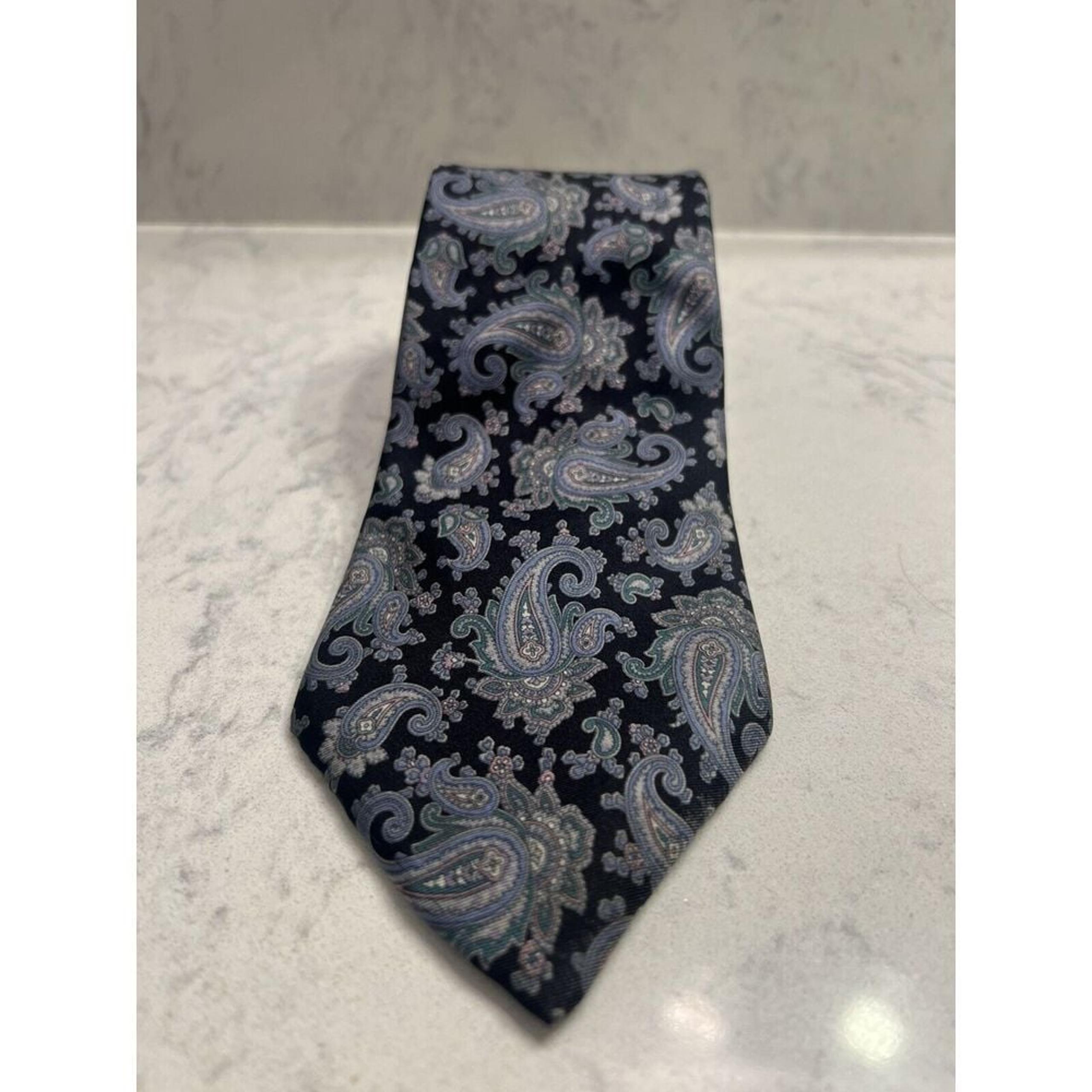 EGON VON FURSTENBERG Mens Tie Black Blue Paisley