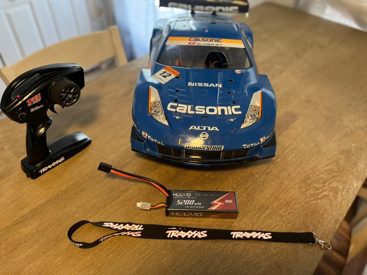 Traxxas slash 2 Wheel Dr. Brushless version