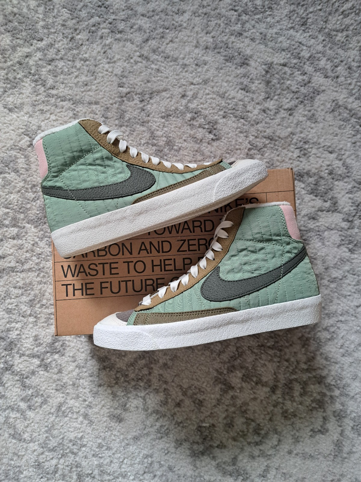 Nike Blazer Oil Green, Size Youth 4