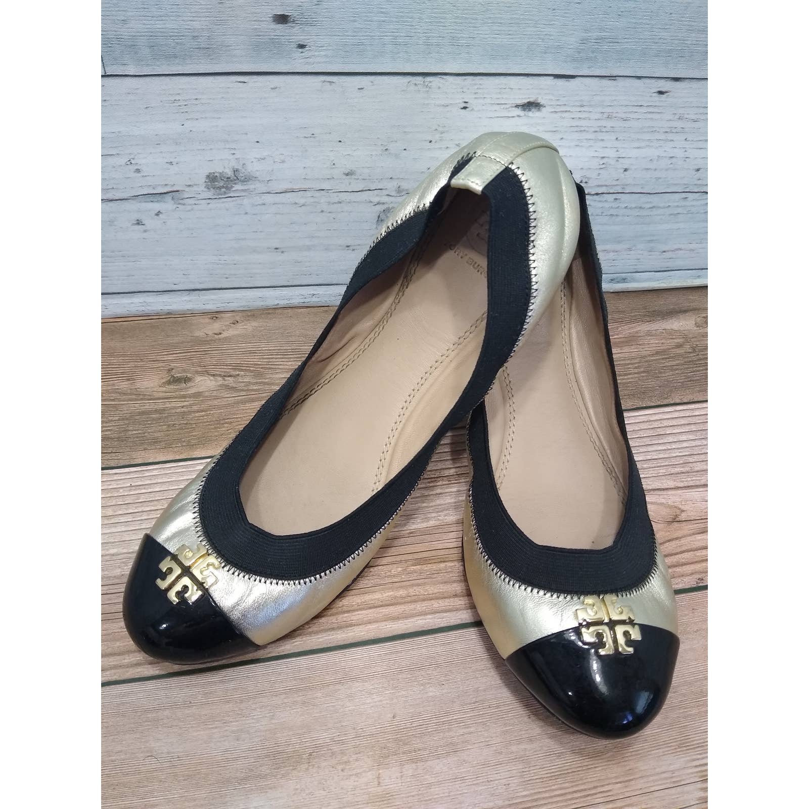 TORY BURCH JOLIE BALLET LEATHER FLATS IN GOLD Size 7.5