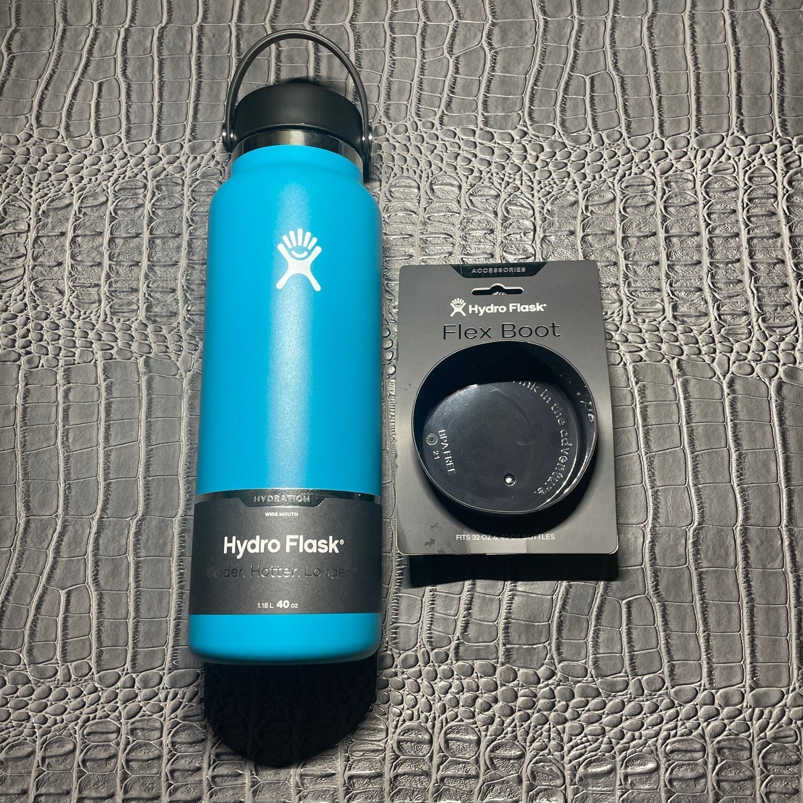 Hydro Flask 40oz Wide Flex Cap & Black Flex Boot! BRAND NEW W/ STICKER LABEL!!