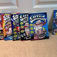 Captain Underpants 1-7 + Captain Underpants Extra-Crunchy Book o' Fun 1 & 2