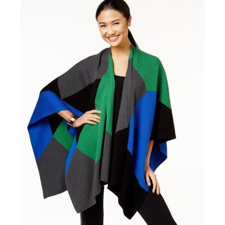 NWT Vince Camuto Art Deco Poncho Sweater