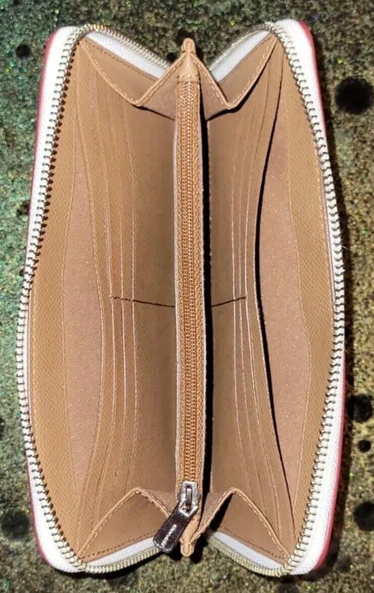 Coach Accordion Zip Wallet in Perforated Crossgrain Leather F59059 SV/Beechwood