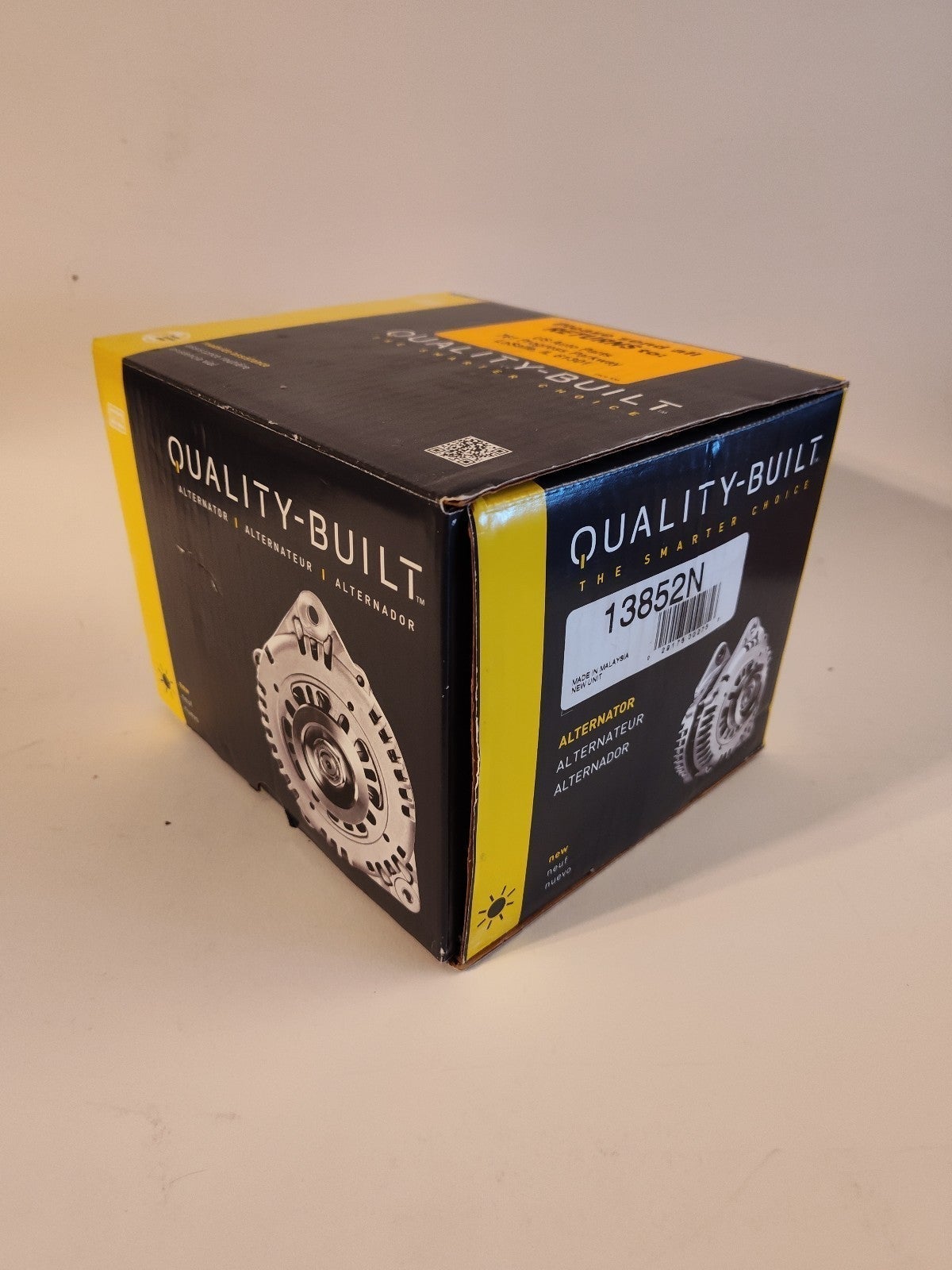 Quality-Built 13852N OE Replacement Alternator (Bosch 90Amp)