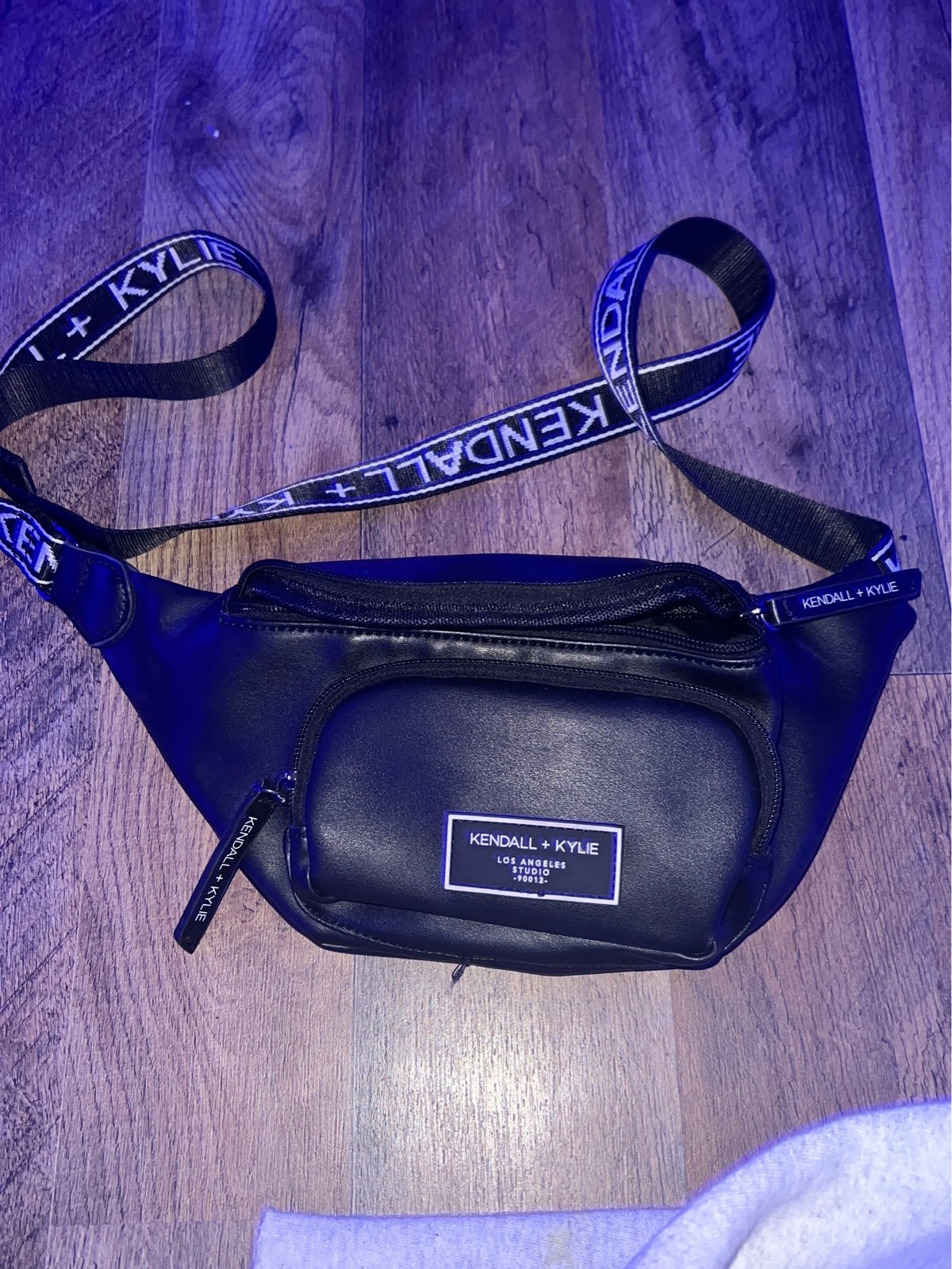 Kylie + jenner Fannypack