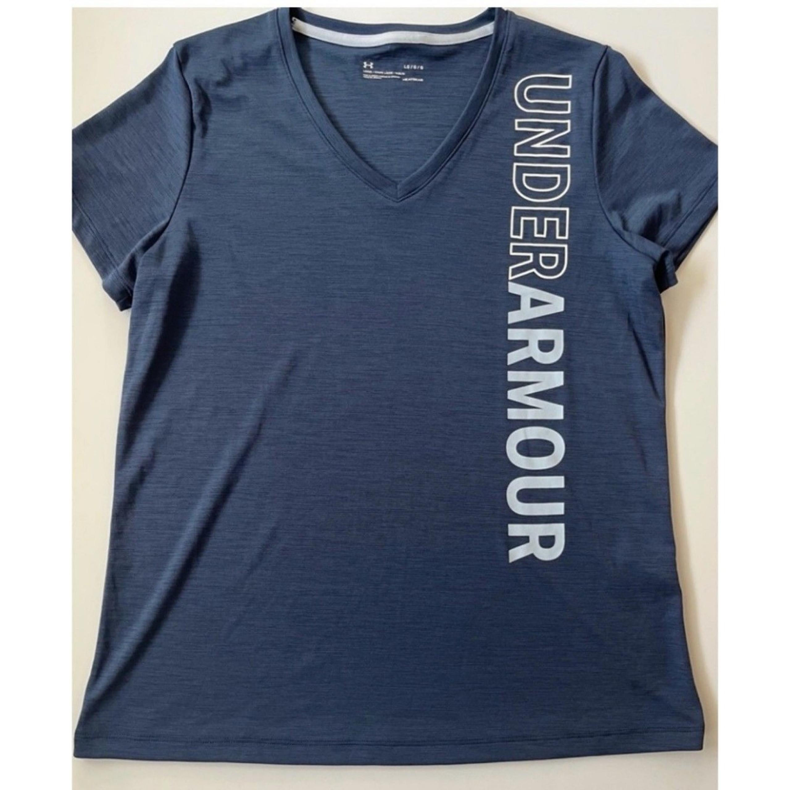 Under Armour Heatgear Women’s Loose Blue V-Neck Graphic T-Shirt Size Large