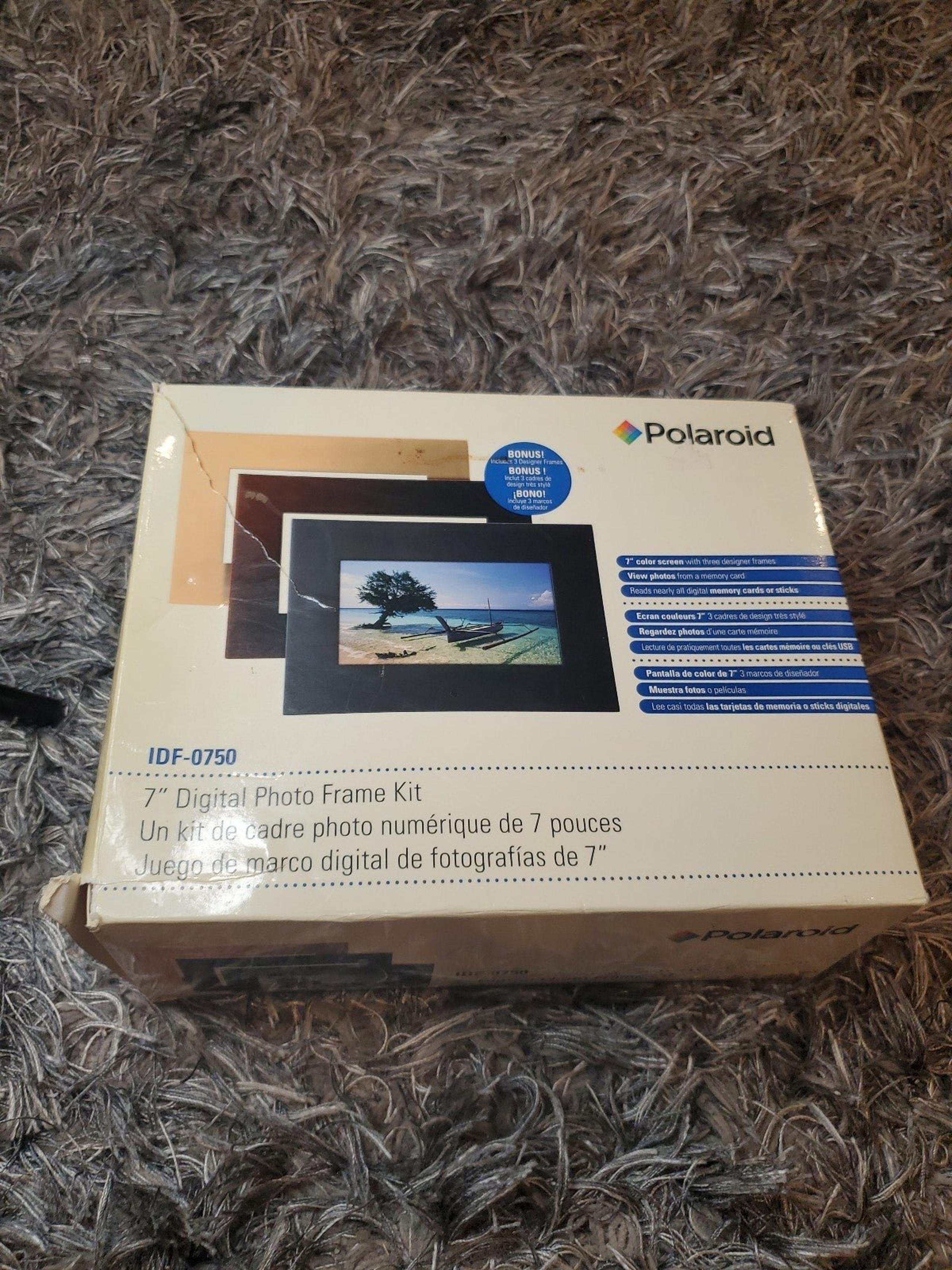 Polaroid 7" Digital photo Frame kit