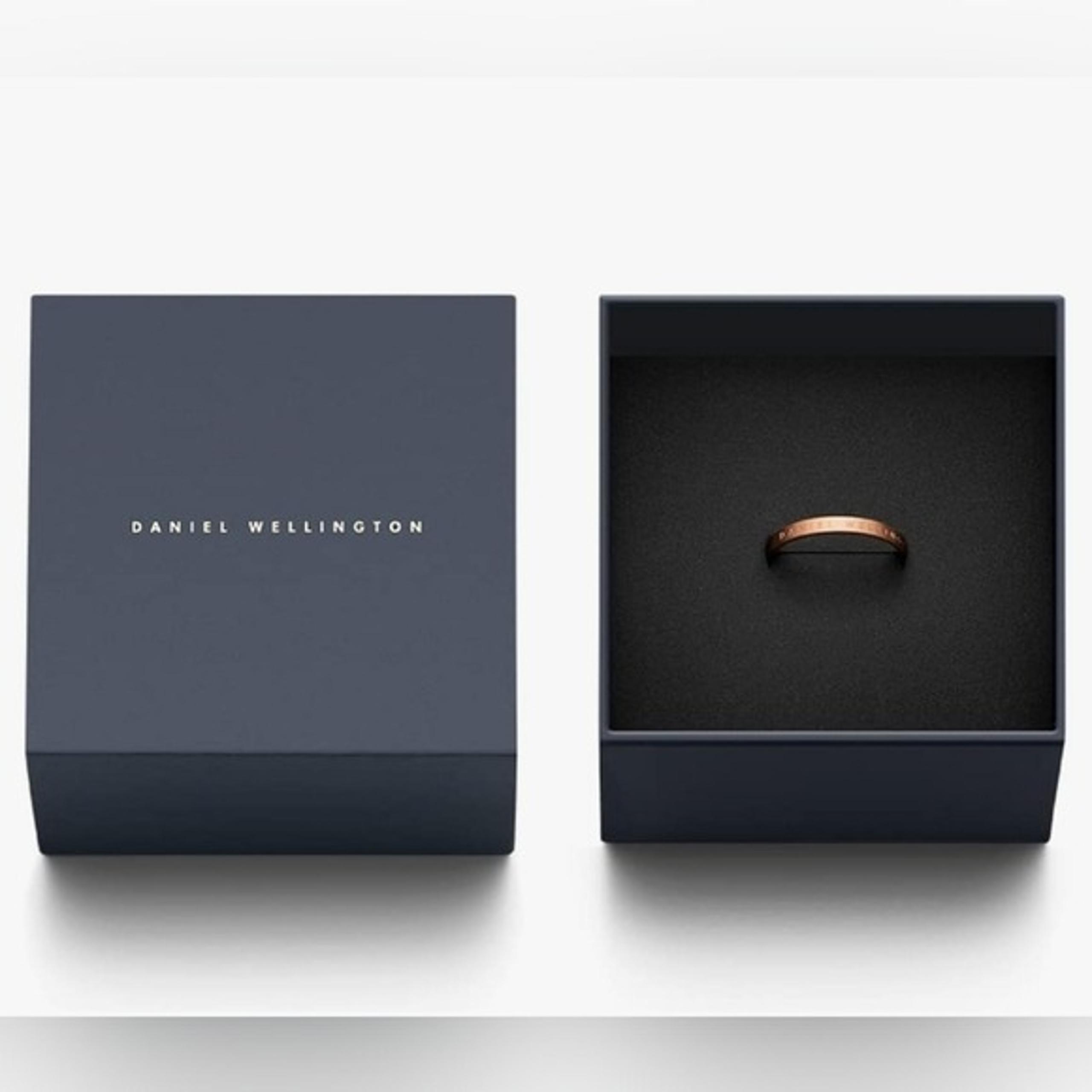 Daniel Wellington Rose Gold Ring Wedding Band 10.5