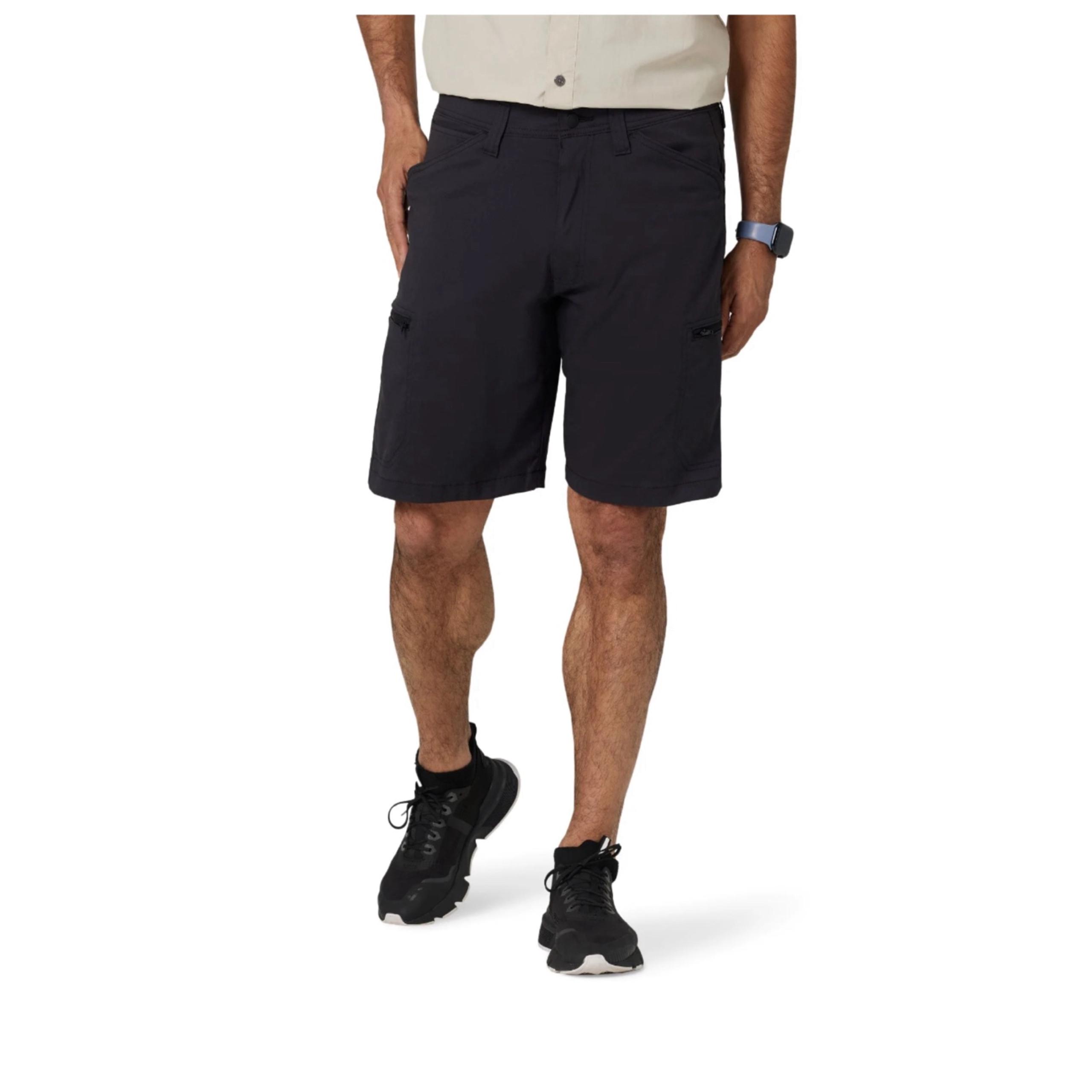 Wrangler® Men's and Big Men's Outdoor Performance Zip Cargo Short with UPF 50+,