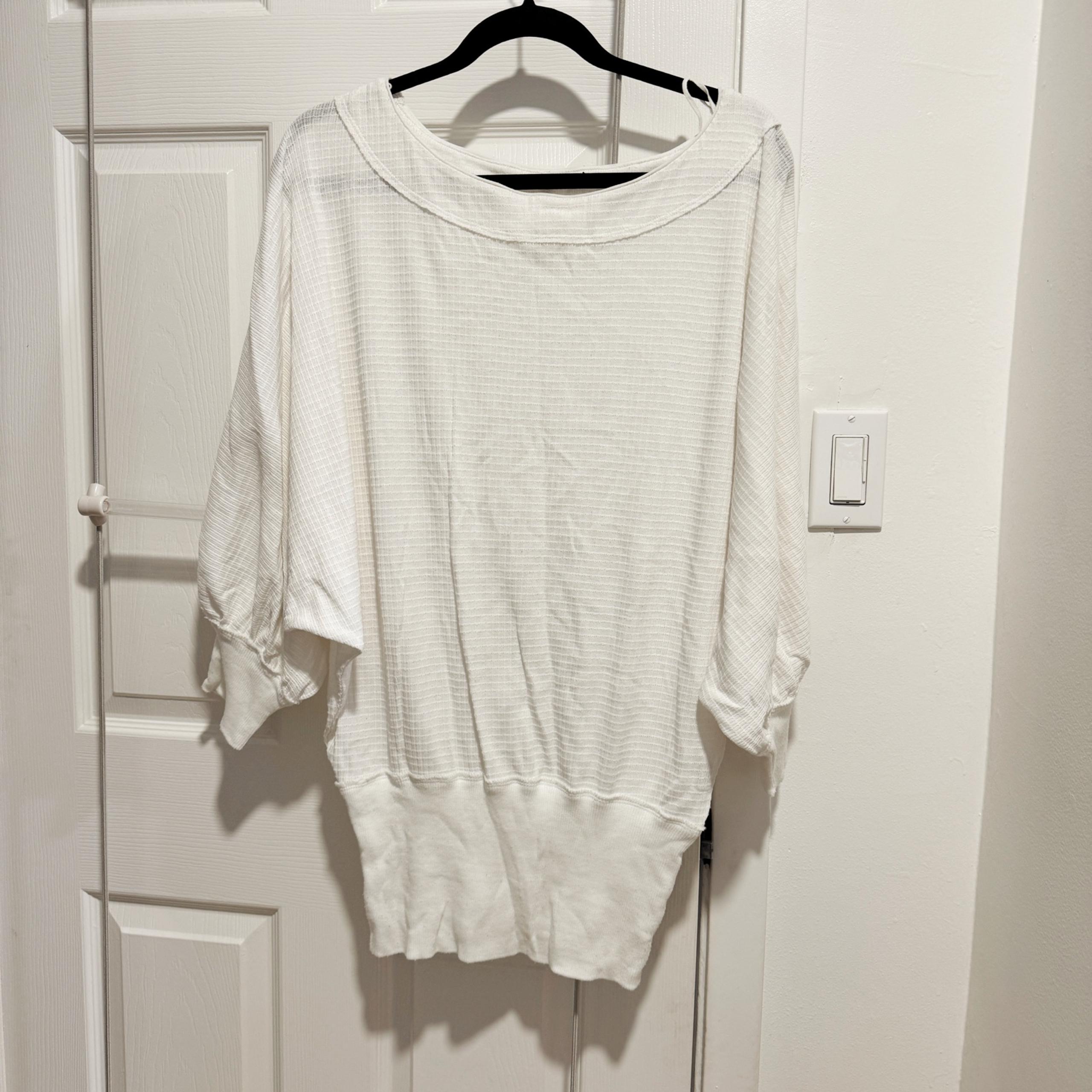We the Free white dolman sleeve boatneck tunic top Sz S