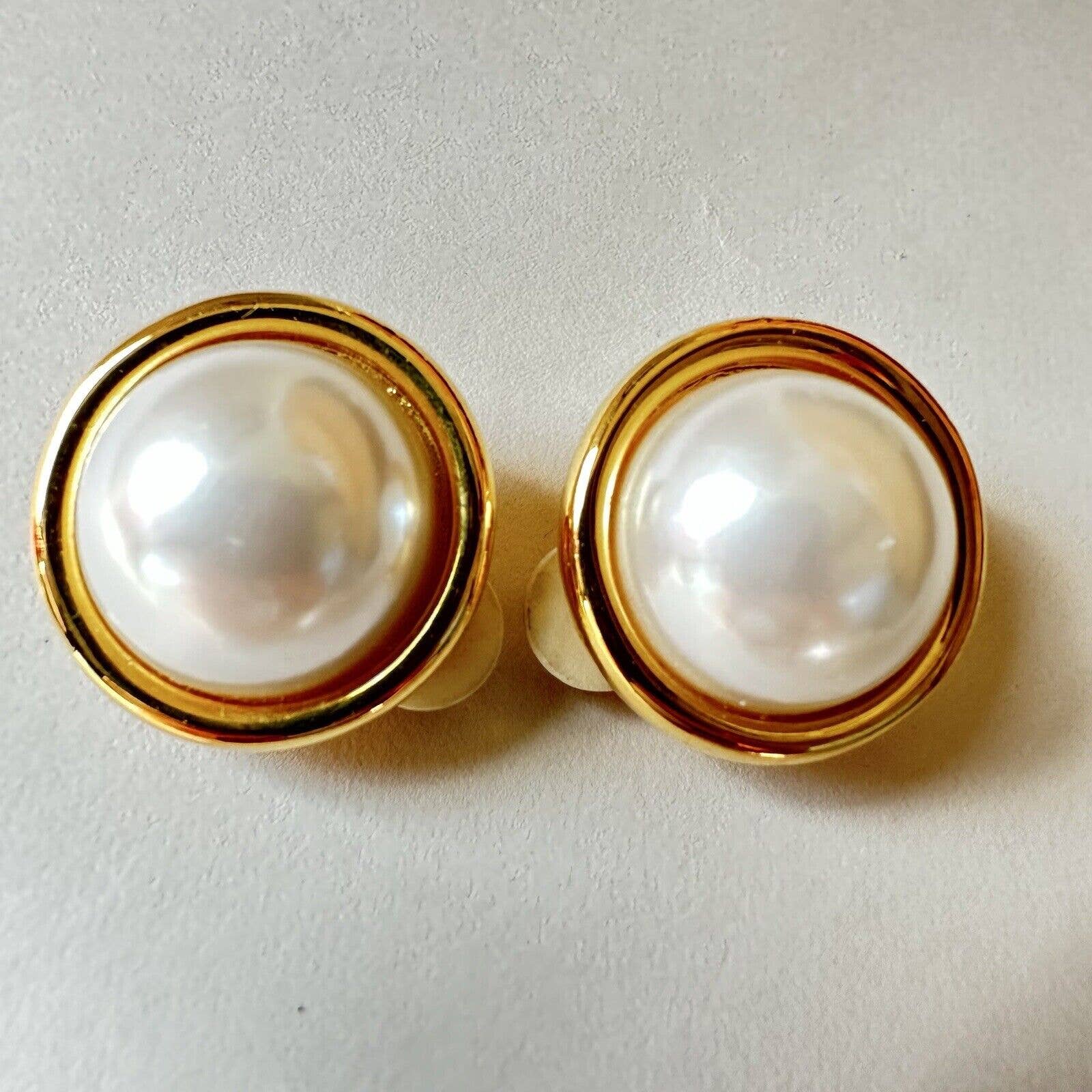 Vintage Liz Claiborne Gold Tone Faux Pearls Earrings Clip On