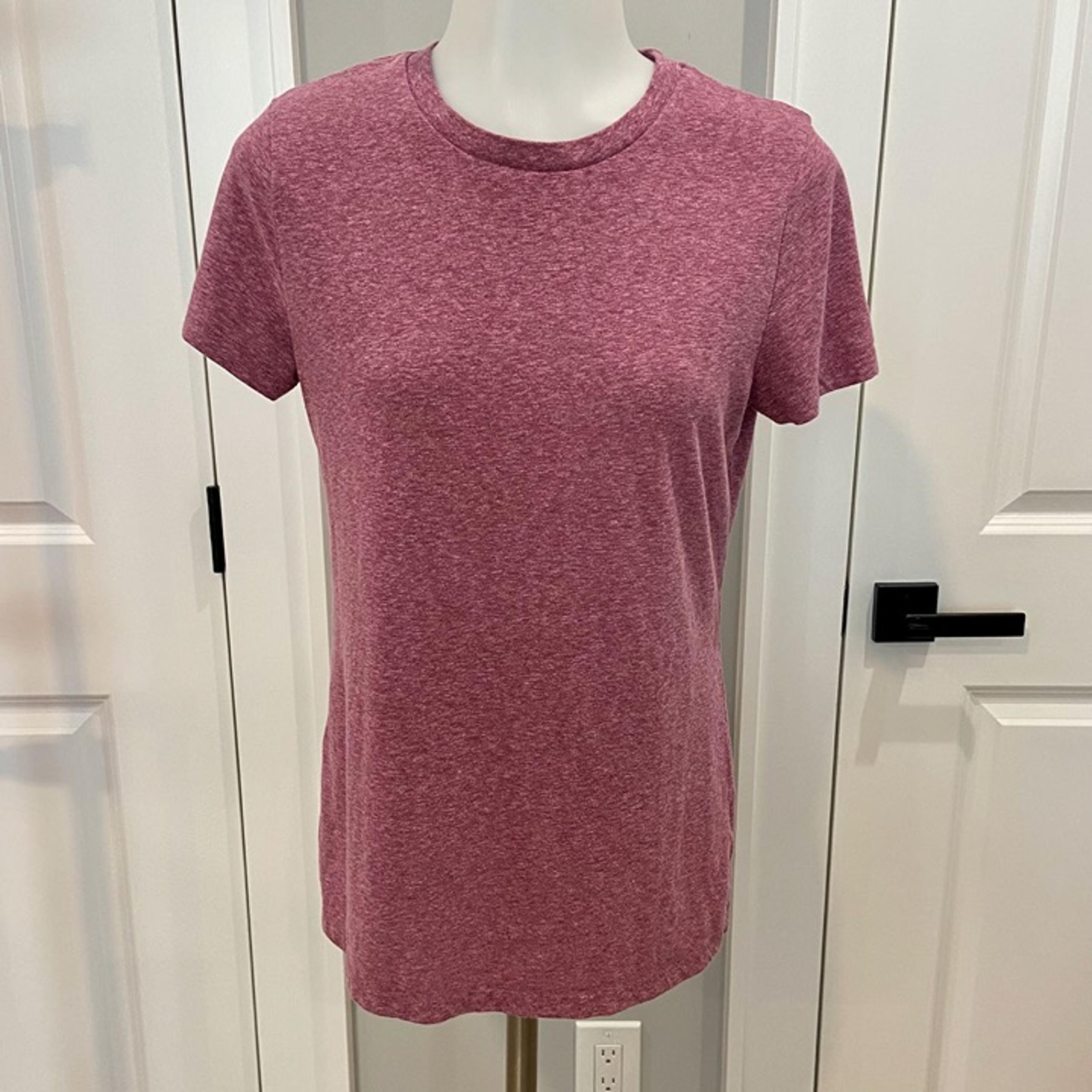 Mossimo pink heather top Womens medium