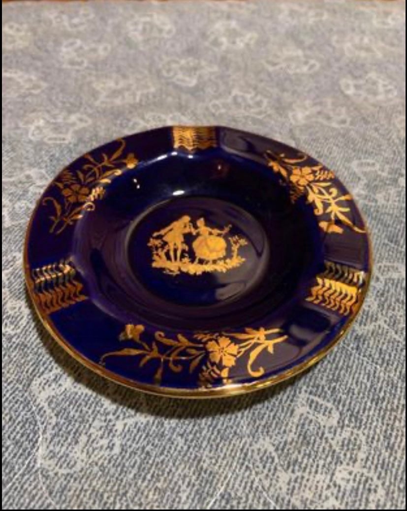 Vintage Limoges Ashtray About Love with Gold Trim Aimer