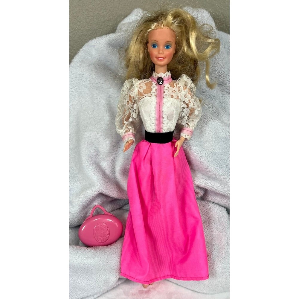 Vintage Barbie Angel Face Doll with Makeup & Hair Brush – 1980s Collectible