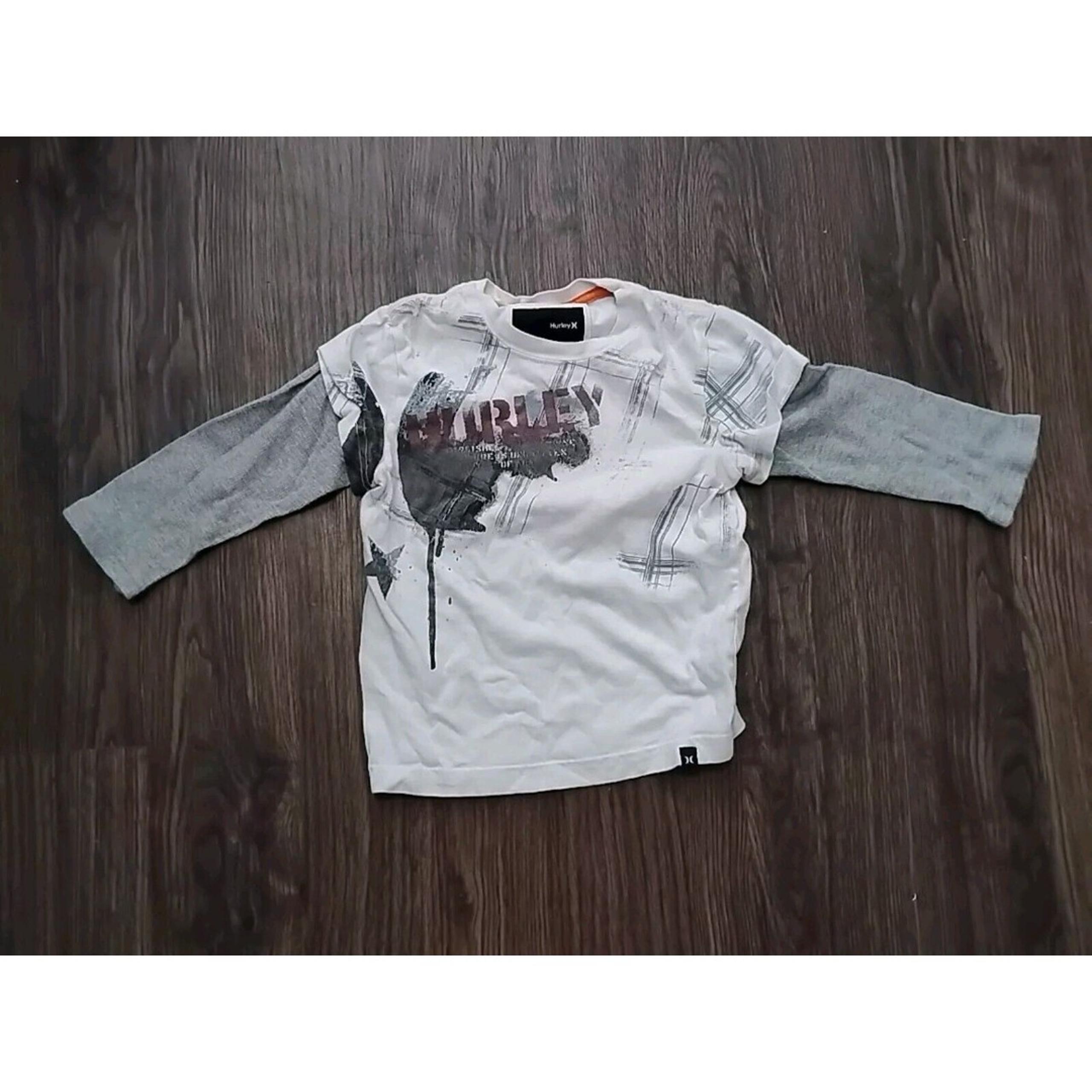 Hurley T Shirt Youth Size 4 Long Sleeve White