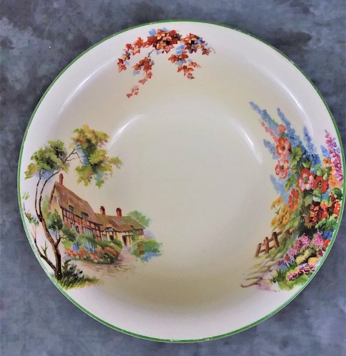 Wood Ivory Ware Serving Bowl w/Cottage