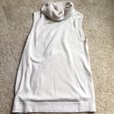 New! BCBG Wool Ivory pull over sweater S