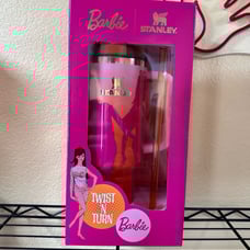Stanley x Barbie Dream Quencher 40oz - Twist & Turn