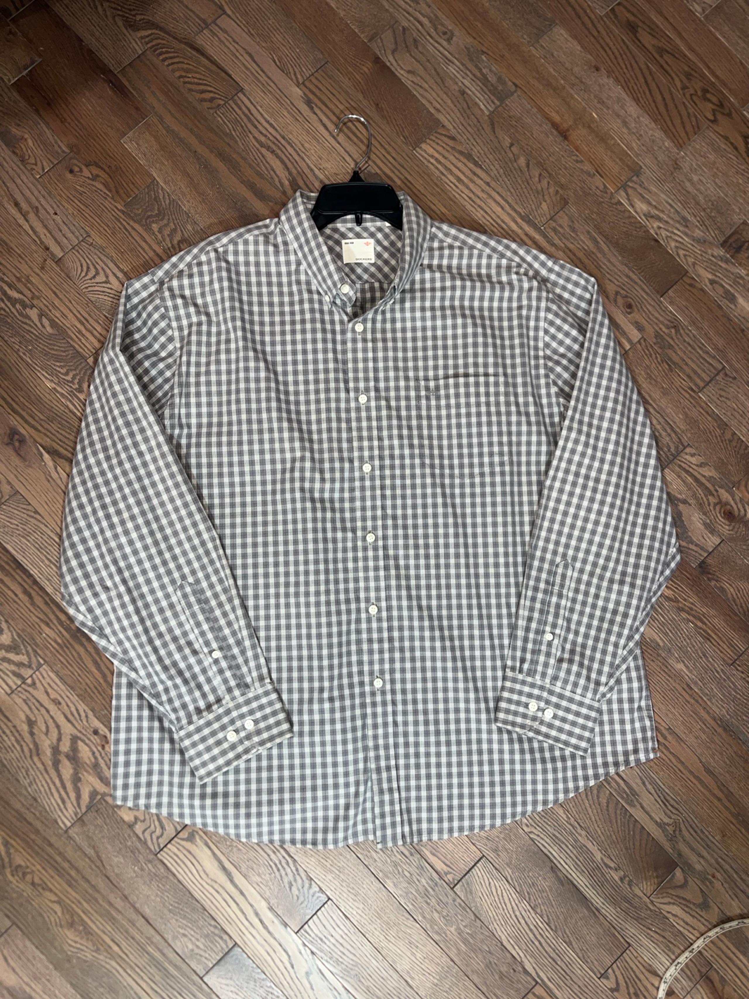 Men’s Dockers Button-Down Long Sleeve Shirt size XXL