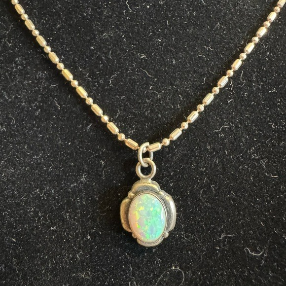 Vintage Opal Gemstone and Sterling Silver Pendant and 18 Necklace