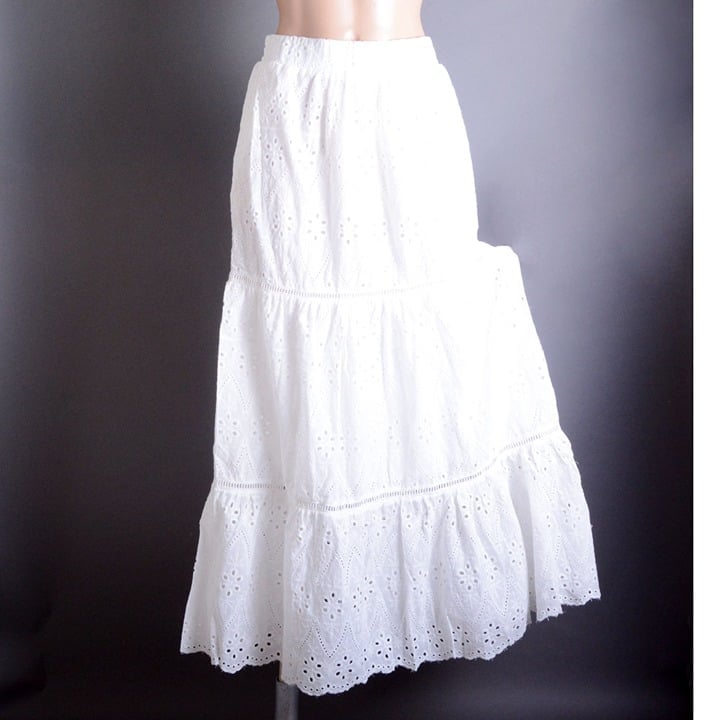 White Bohemian Peasant Vacation Summer Beach Eyelet Pocket Elastic Waist Skirt M
