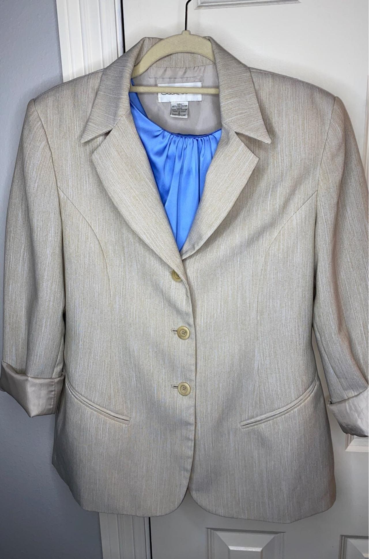 item photo #9