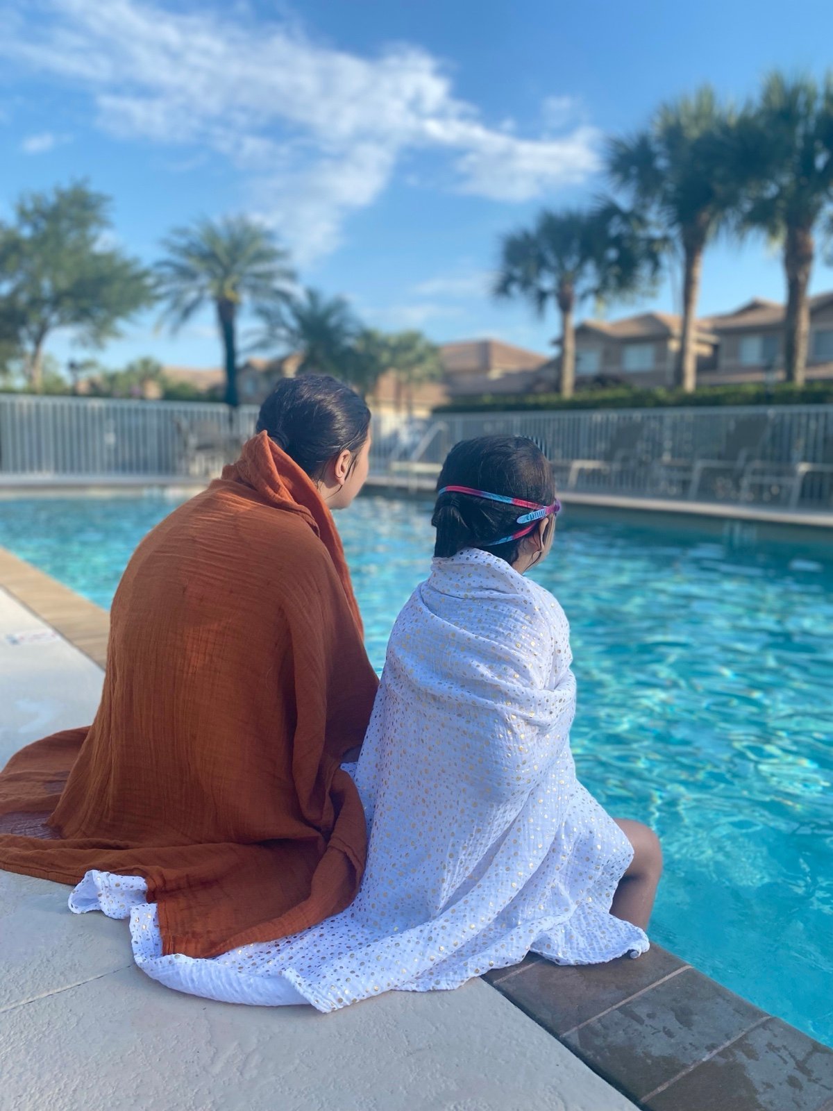 Set of 2 Muslin Pool Towel for Kids
