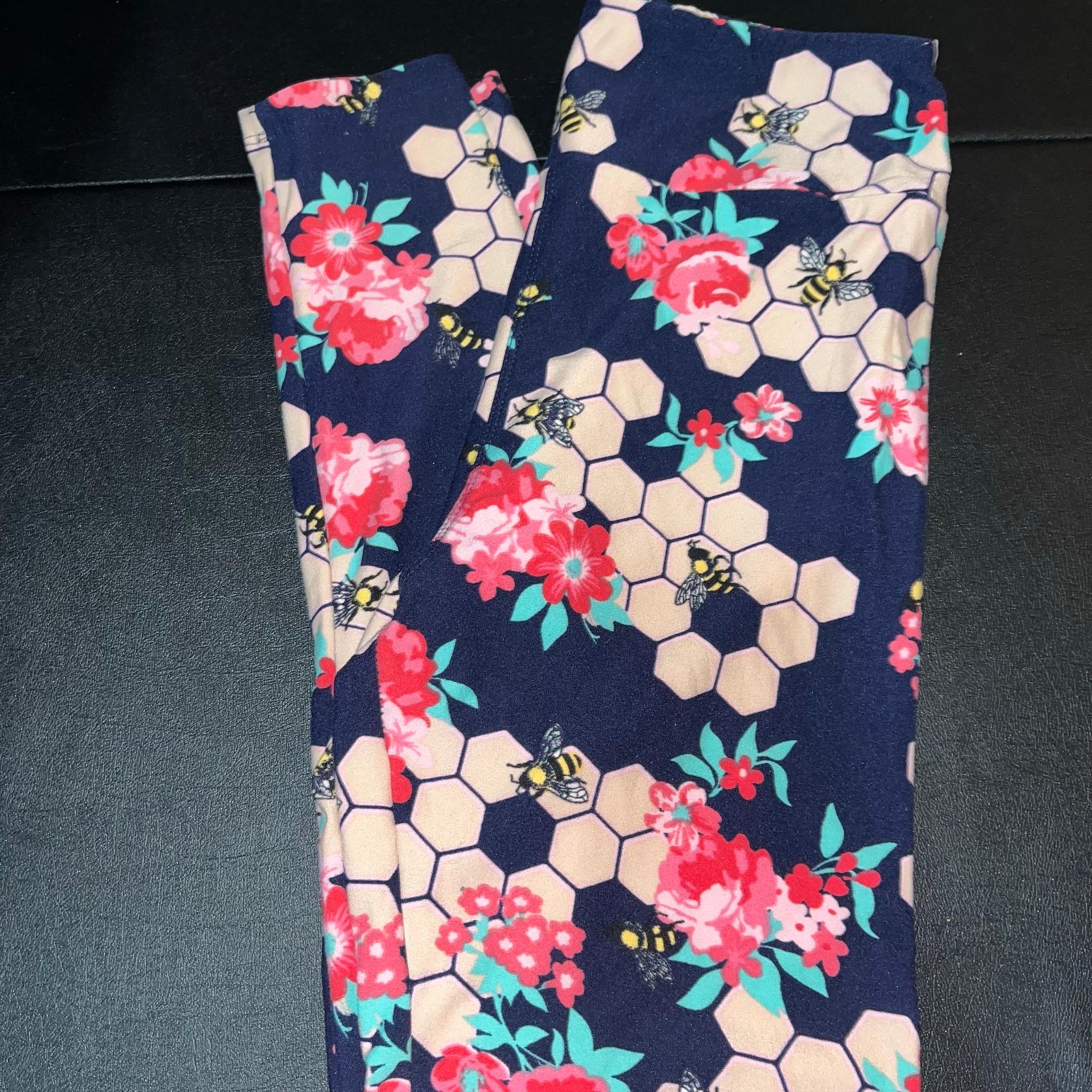 Women’s LuLaRoe OS Leggings One Size Floral Bees Blue Honeycomb