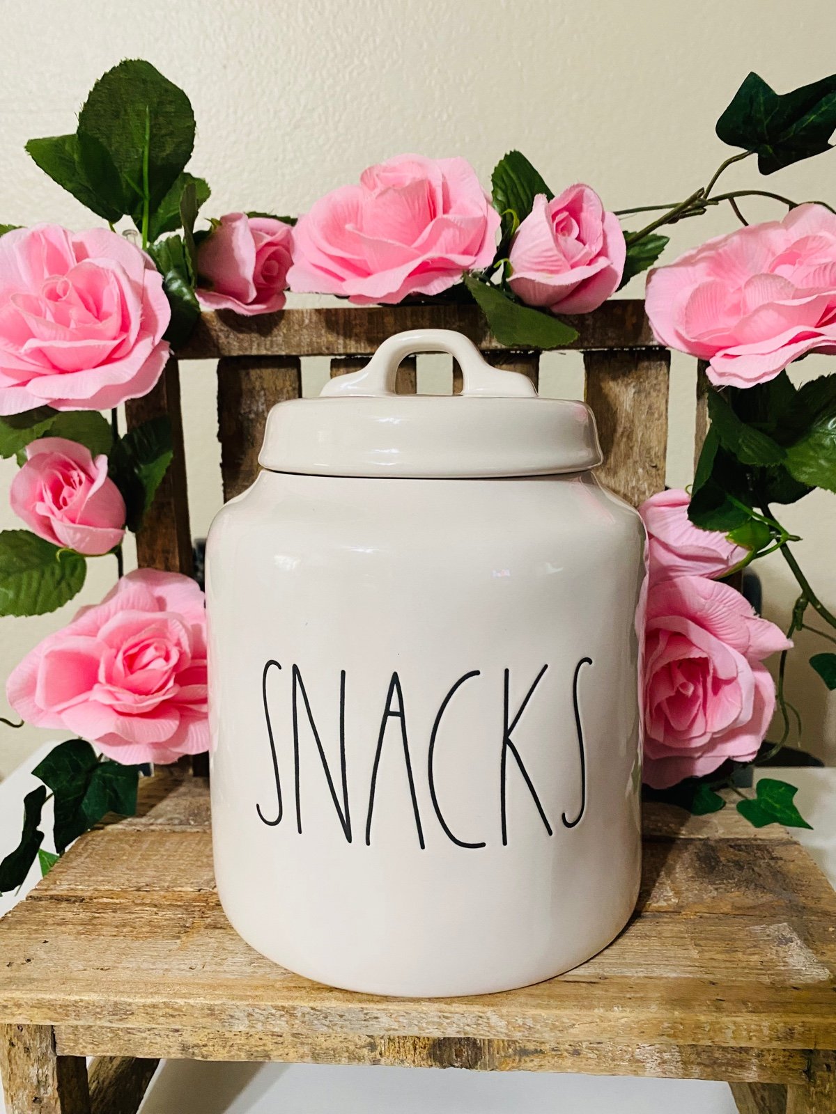 Rae Dunn SNACKS CANISTER