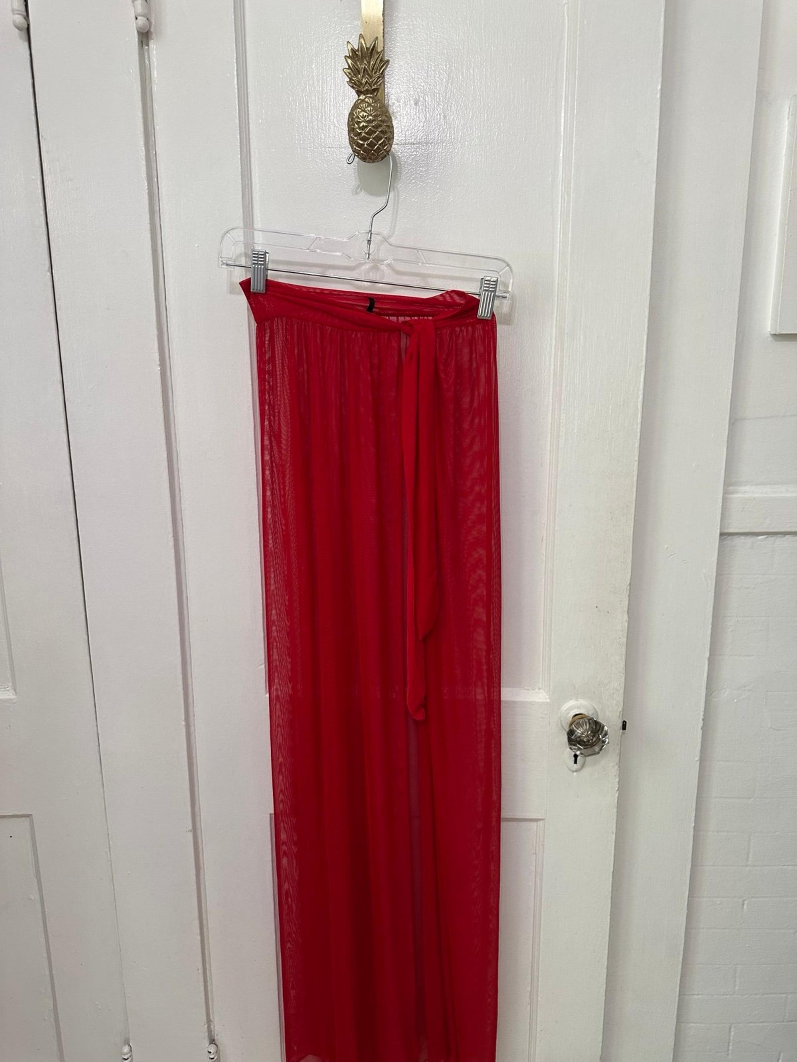 Fashion Nova women’s size medium red cover up skirt