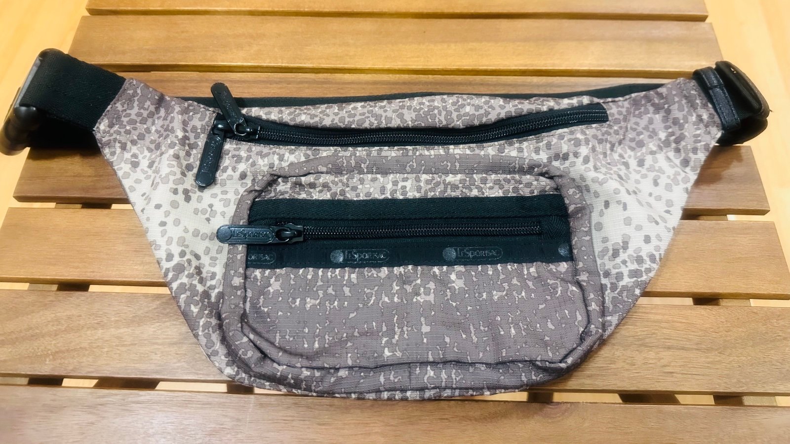 RARE Vintage LeSportsac Print Fanny Pack Belt Bag