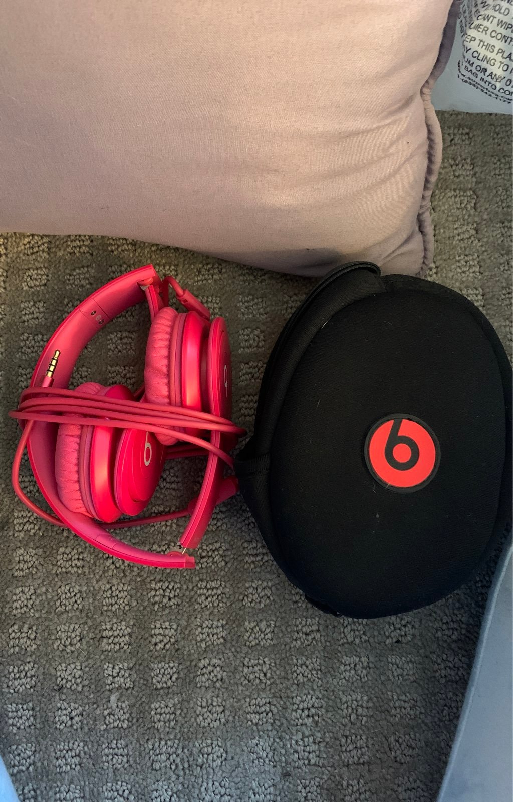 Beats Solo