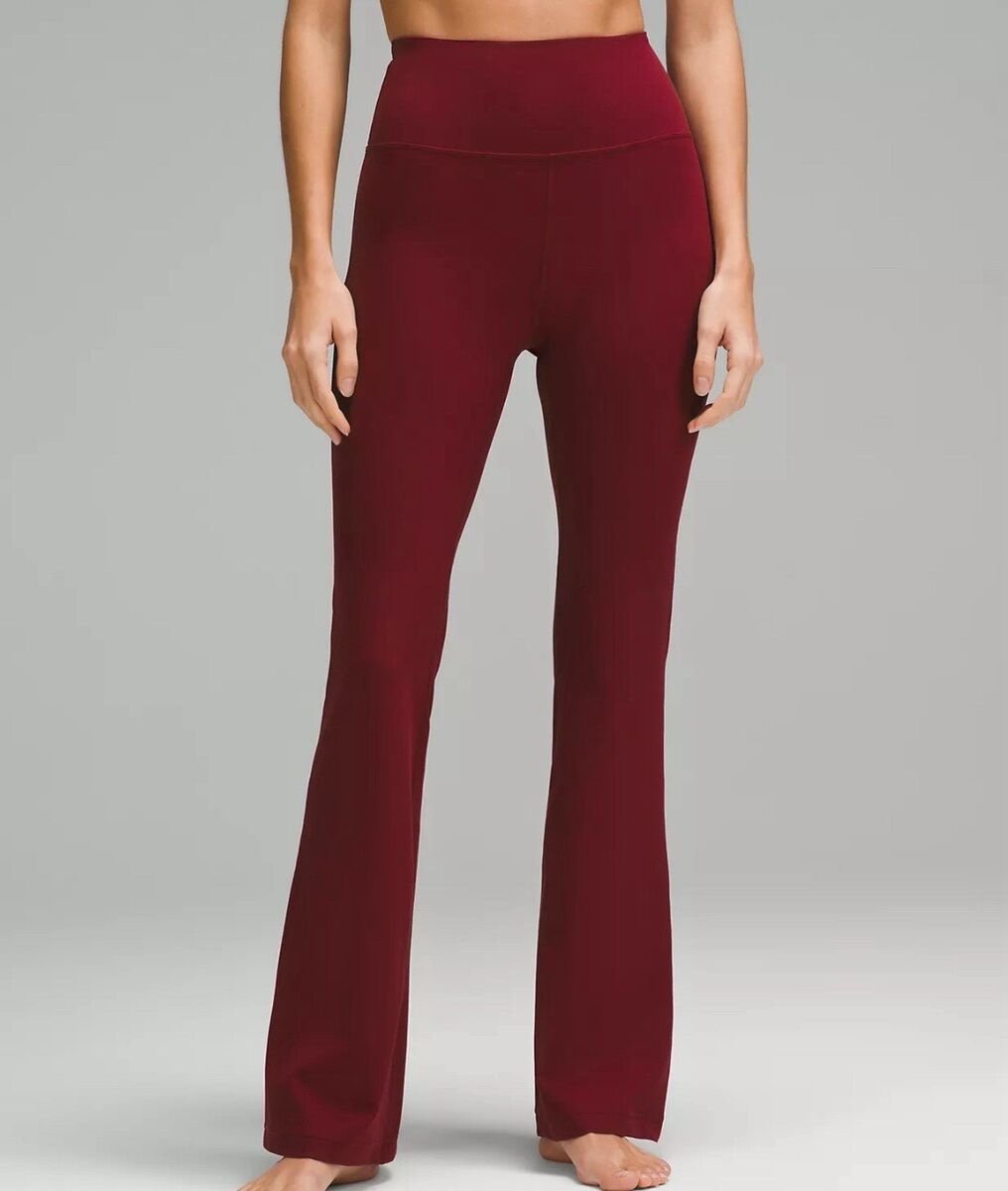 NWT Lululemon Groove Flare Size 10